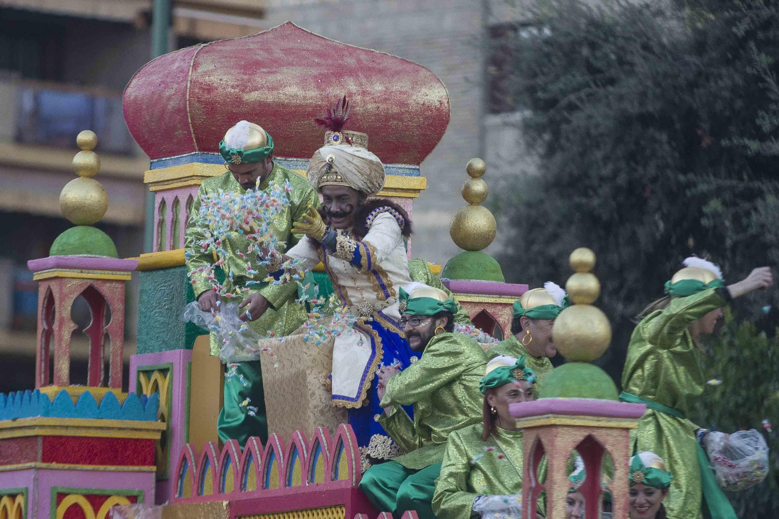 La Cabalgata de Reyes Magos de Sevilla, en imágenes