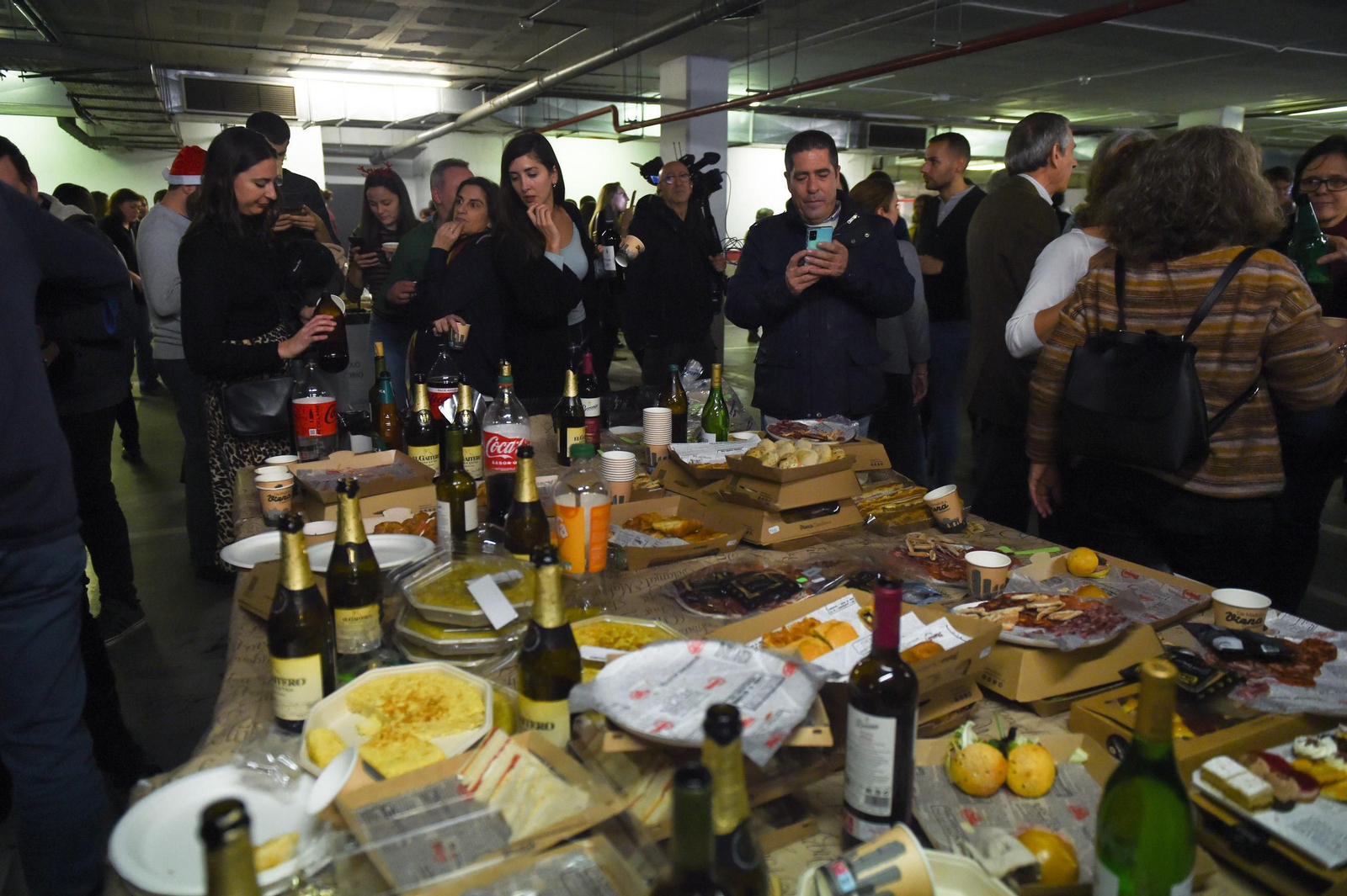 Celebraciones de los premiados con la Lotería de Navidad en España Celebraciones de los premiados con la Lotería de Navidad en España