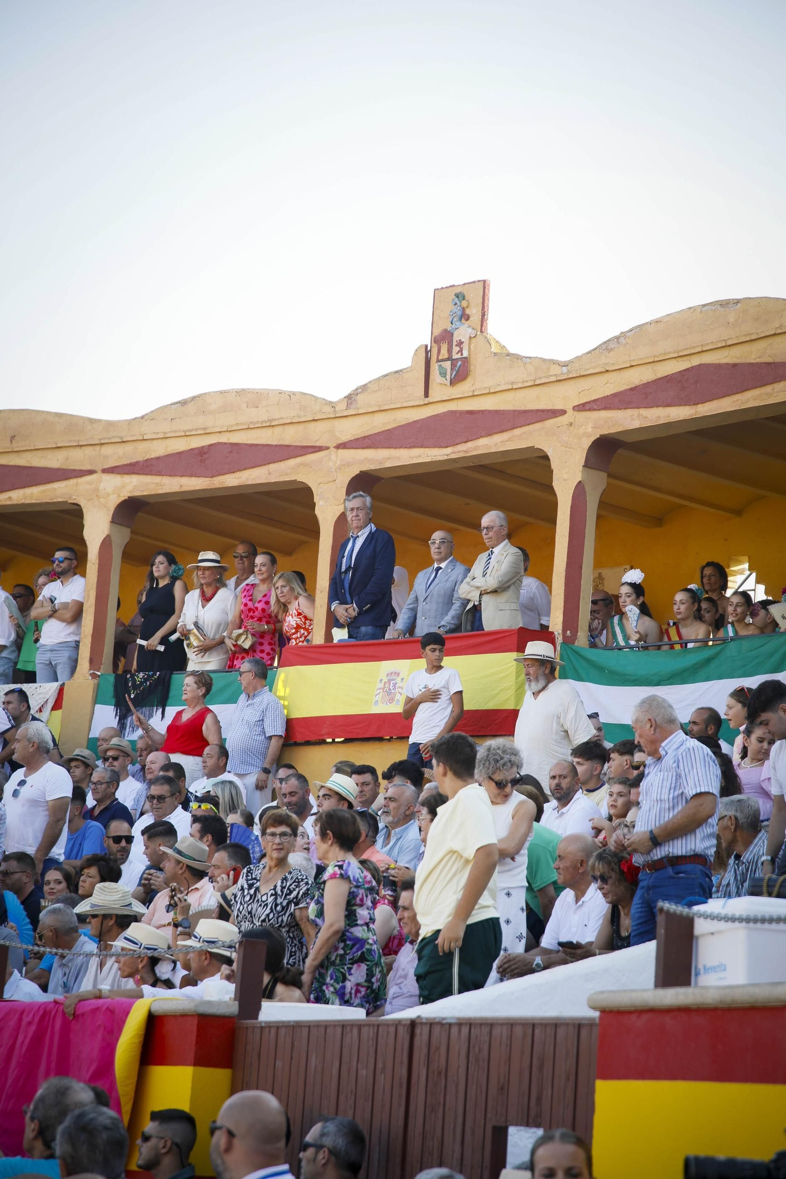 Corrida de toros Berja con un toro indultado, en imágenes