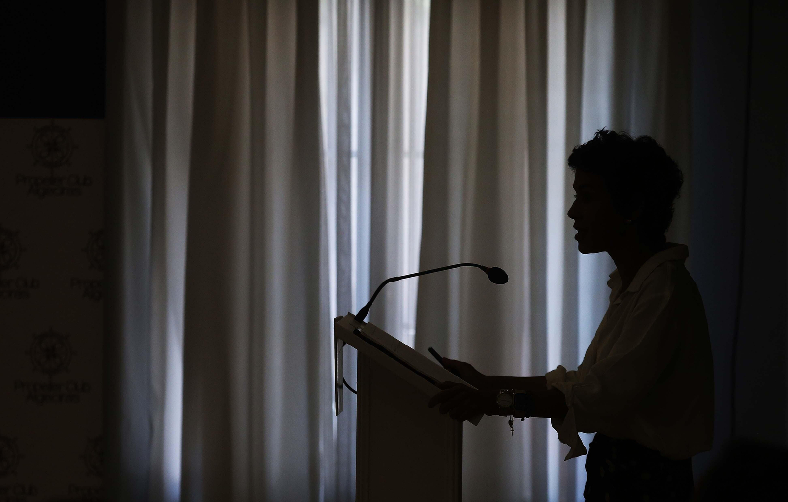 Fotos de la conferencia de Isabel Pardo de Vera en el Propeller Club Algeciras