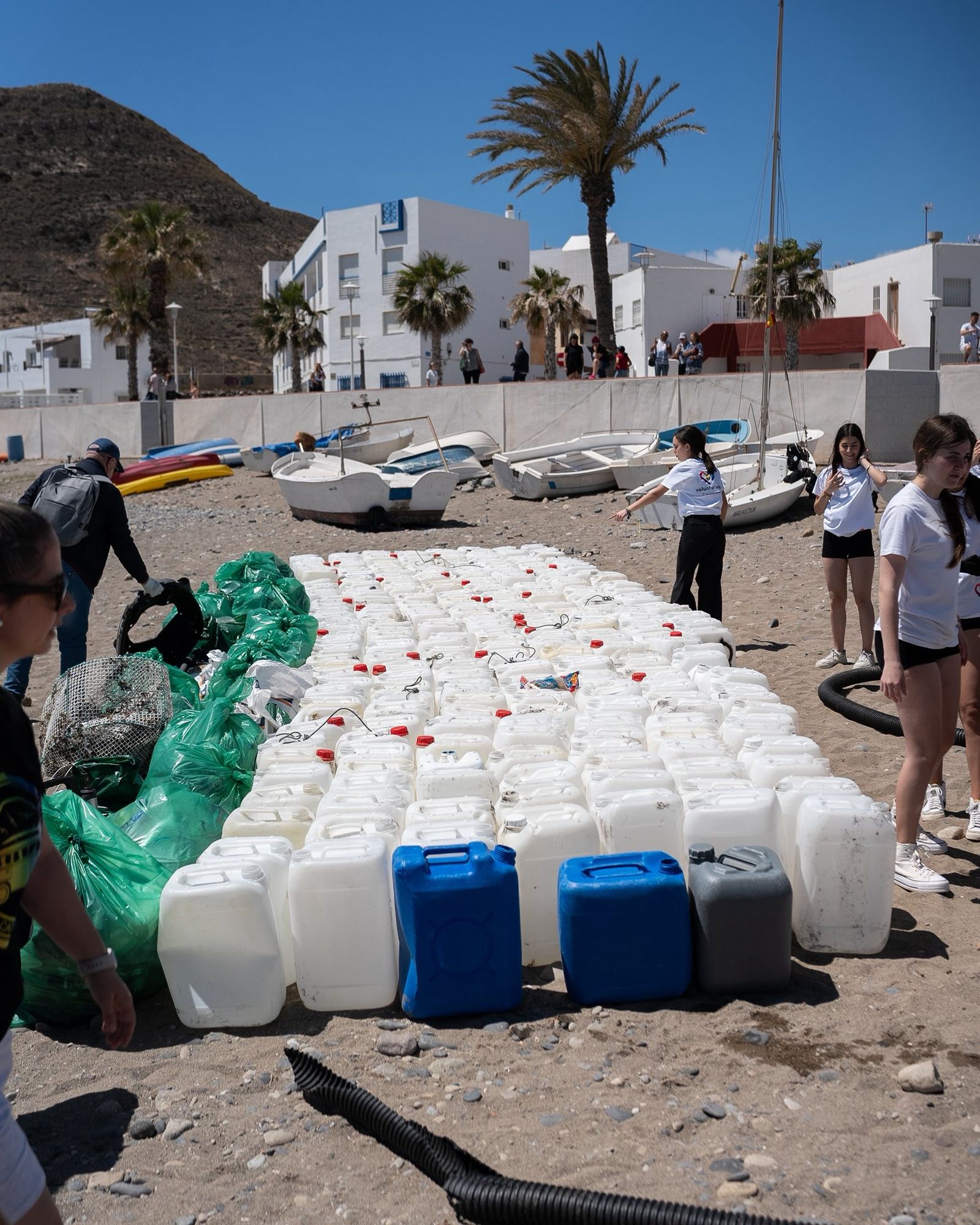Alberto Lorente, el nadador solidario, recala este martes en Murcia