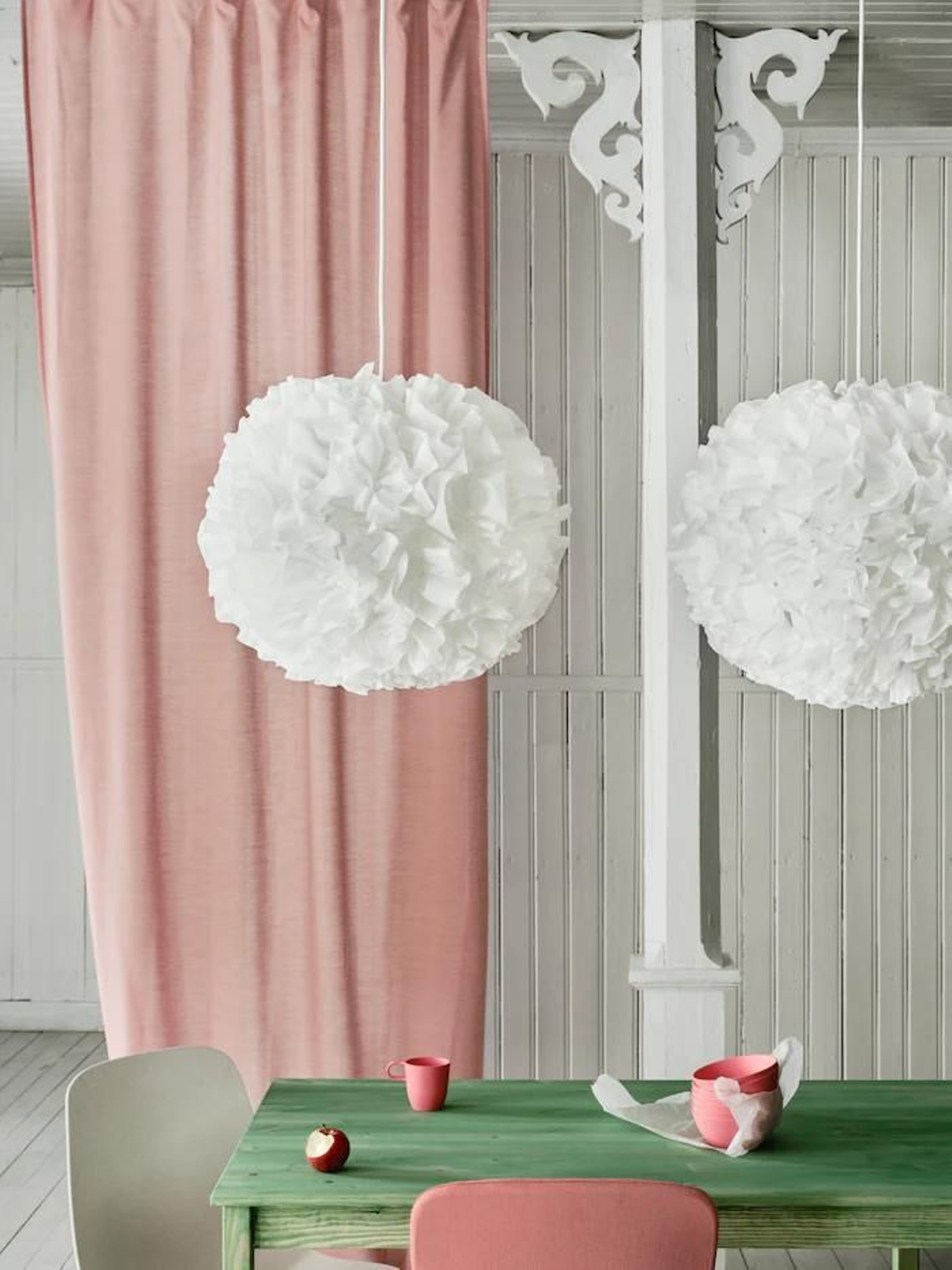 Lámpara de poliéster reciclado de Ikea.