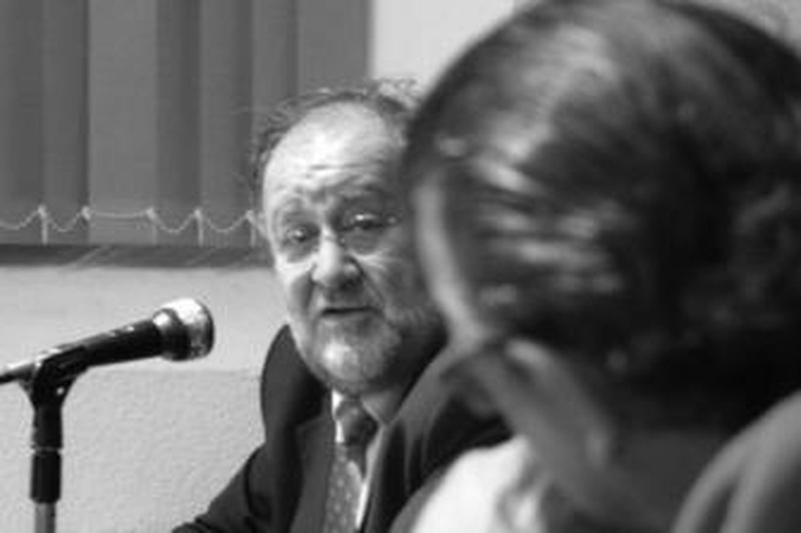 González Urbaneja, durante un momento de la conferencia de ayer.