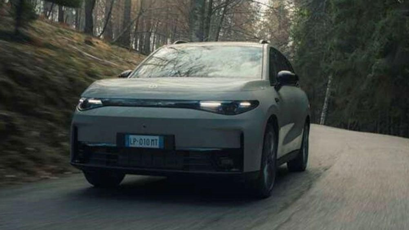 Leapmotor pone en marcha el lanzamiento del C10 con tracción total Leapmotor pone en marcha el lanzamiento del C10 con tracción total