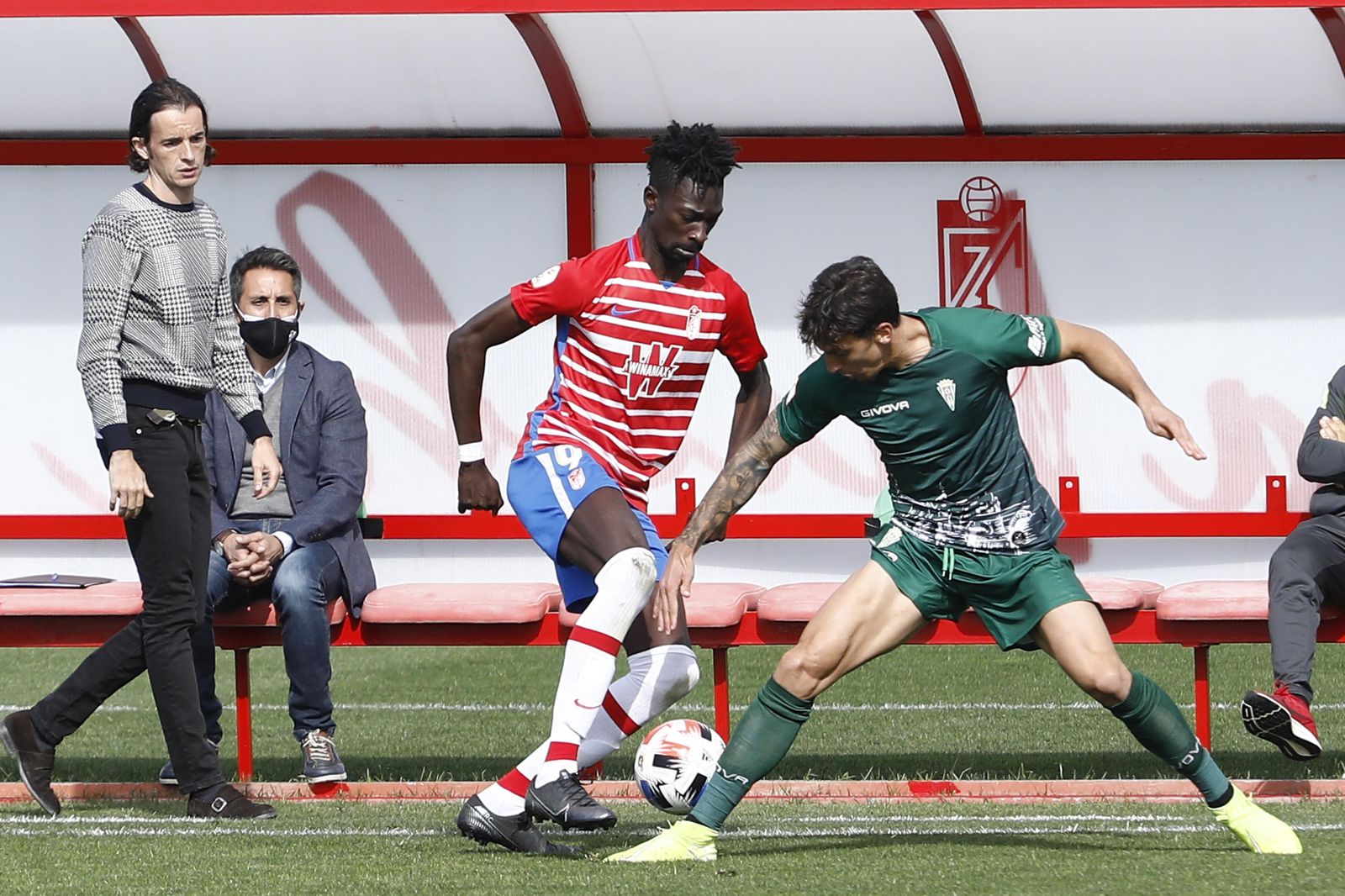 El Recreativo empató con el Córdoba en su primer partido de la temporada.