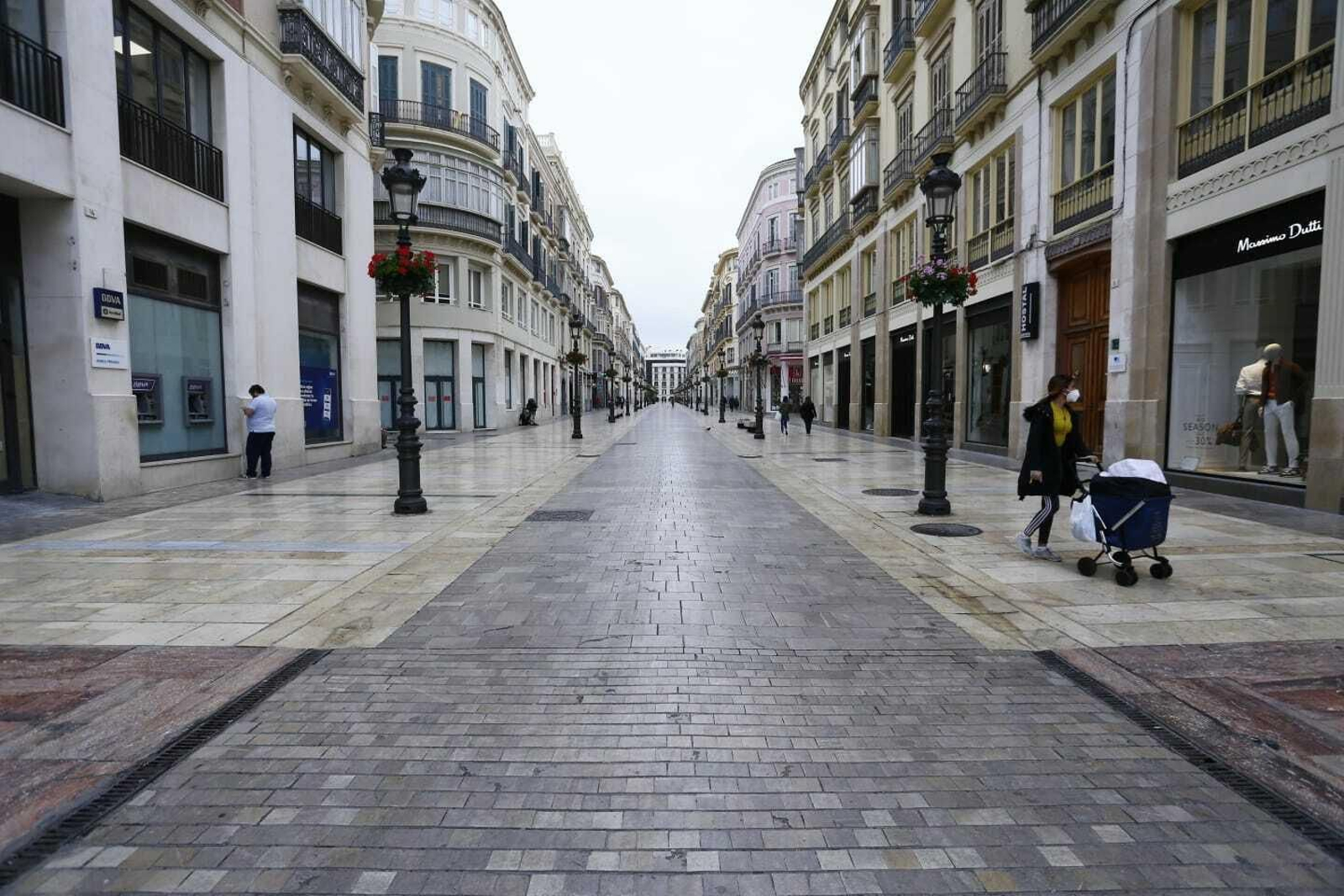La calle Larios, este domingo.