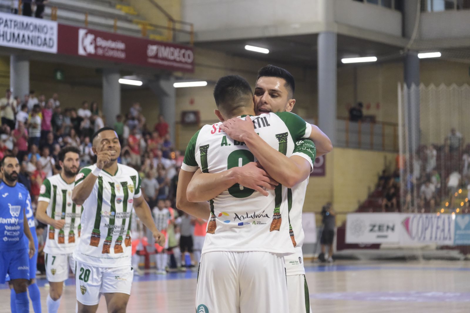 La victoria del Córdoba Futsal ante el Alzira, en imágenes