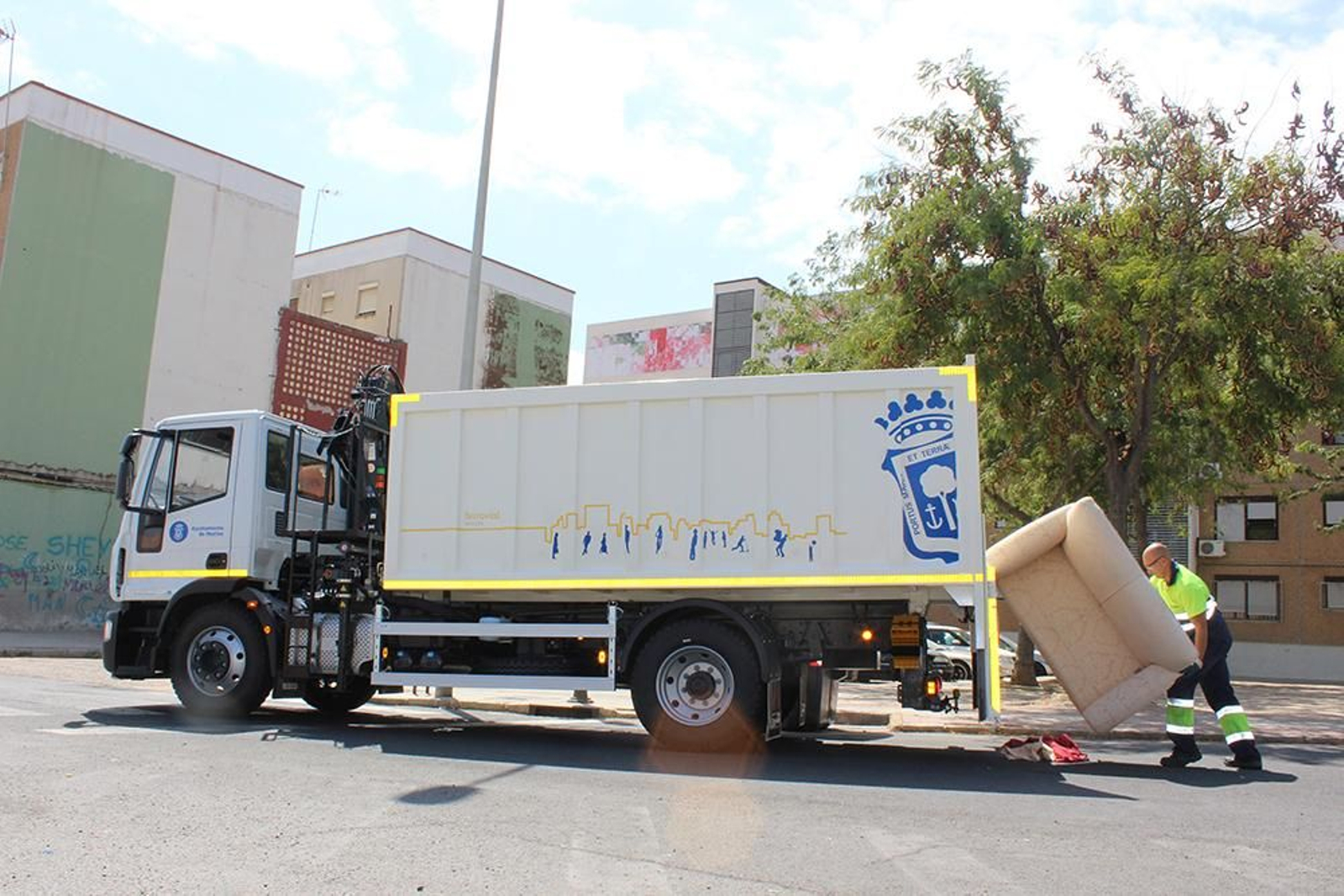 Servicio de recogida de muebles y enseres del Ayuntamiento de Huelva