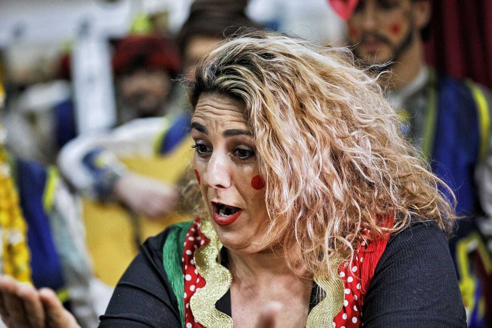 Chirigota 'Este año venimos con esperanza'. en camerinos.