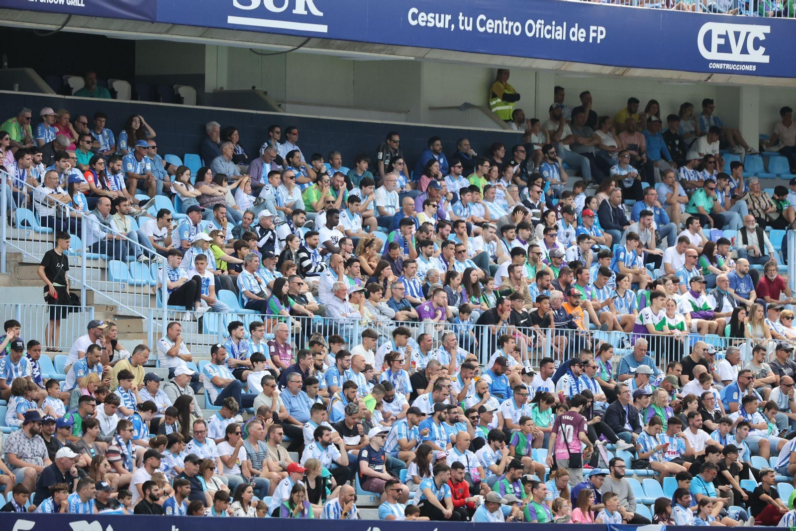 Búscate en el Málaga CF - Mérida en las gradas de La Rosaleda
