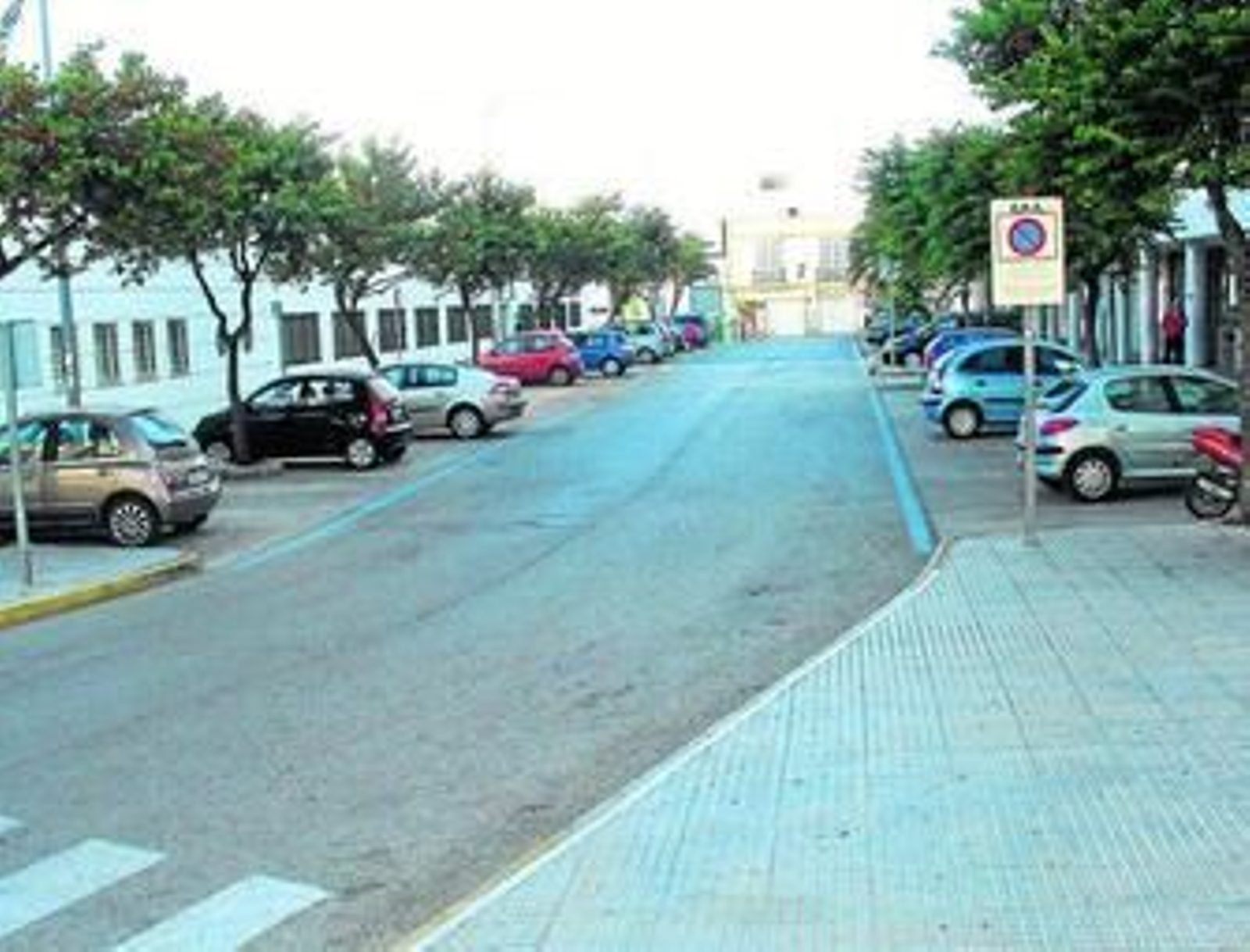 La calle Muñoz Torrero de San Fernando, donde la anciana fue víctima del tirón.