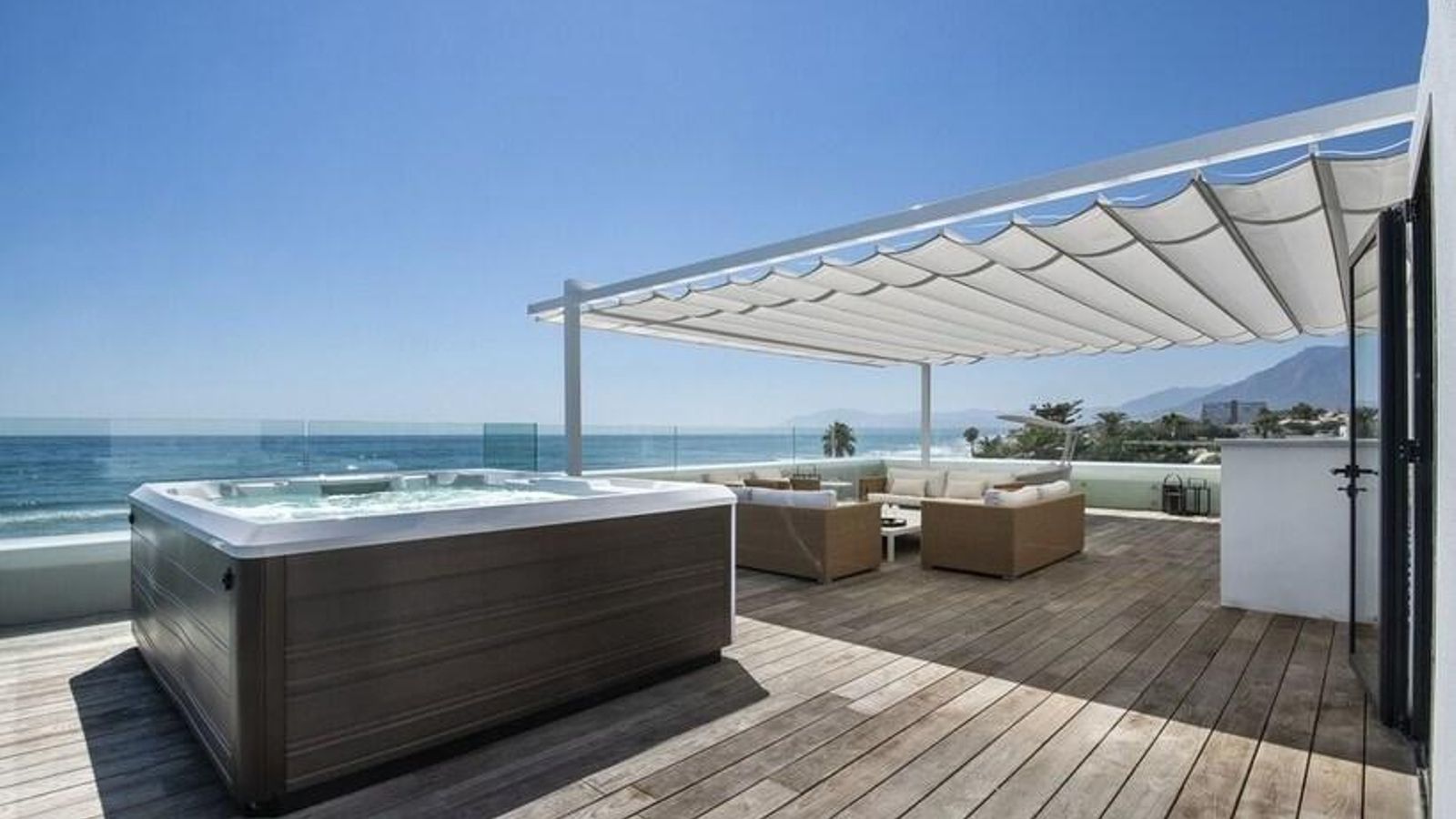 Azotea de Villa Playanita.