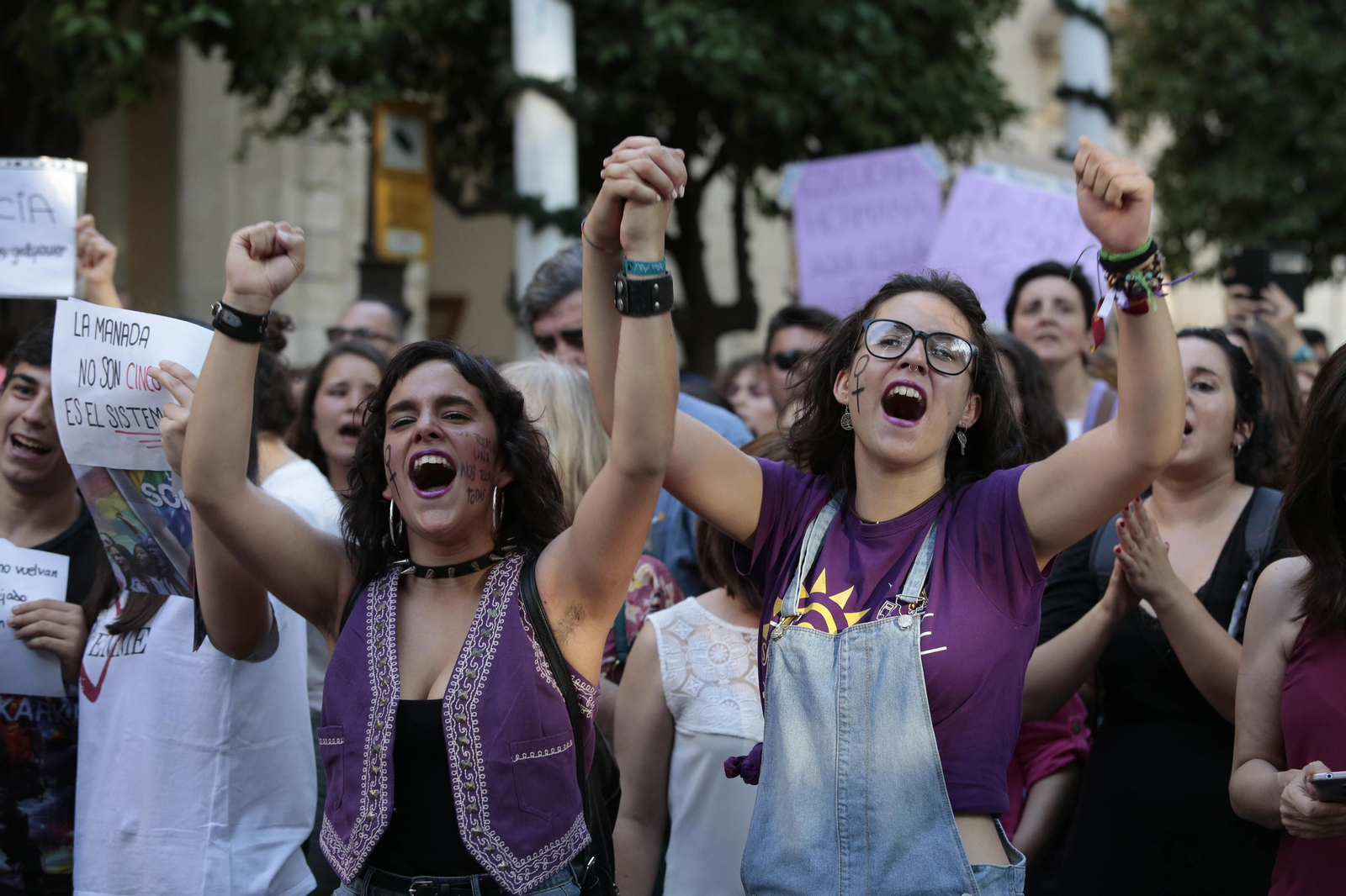 Manifestación contra la libertad de la Manada en Sevilla