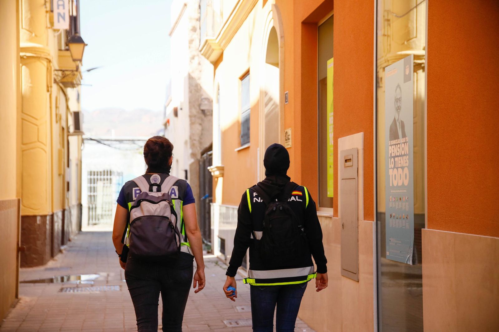 Las imágenes de la macrooperación policial contra el tráfico de drogas en Pechina