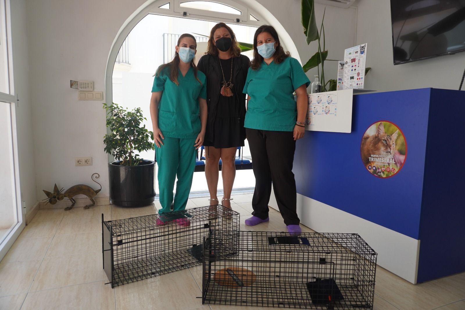 Carboneras implanta el método CES para controlar los gatos callejeros