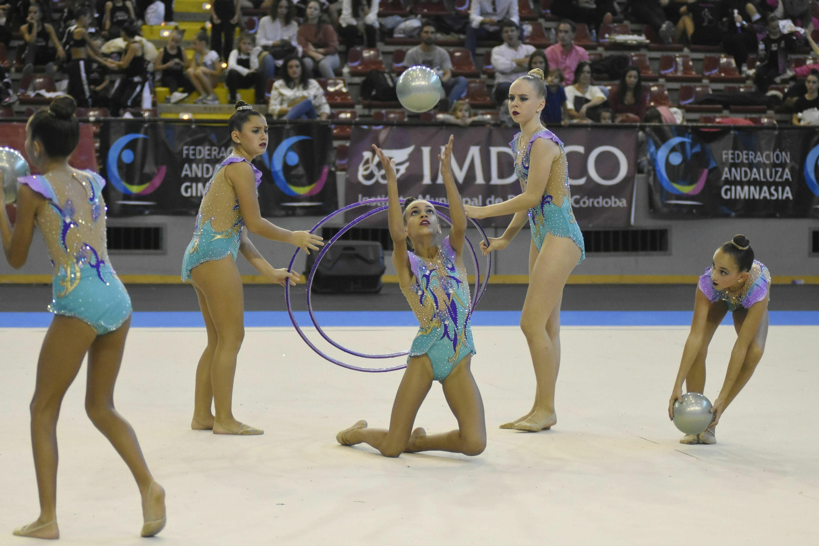Las fotografías de la fiesta de la gimnasia rítmica del Torneo Nacional Ciudad de Córdoba Lourdes Mohedano
