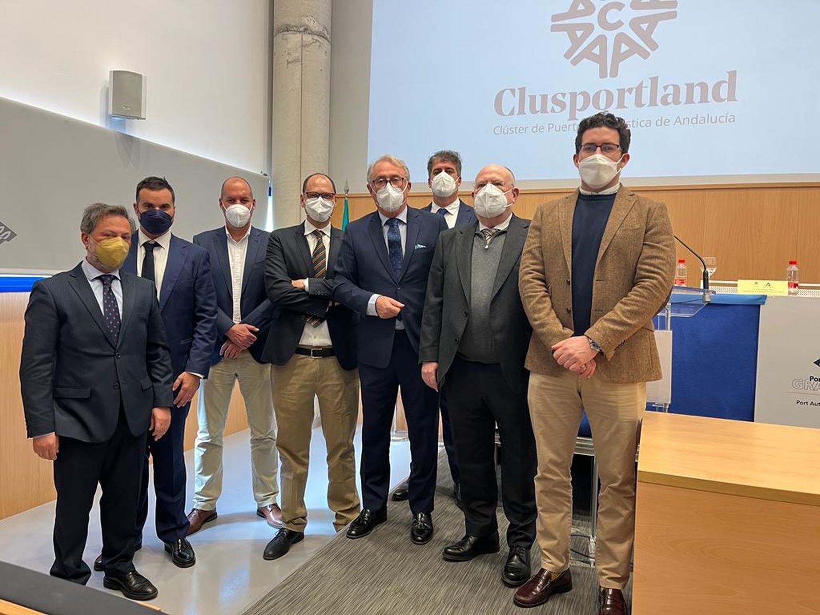 Representantes almerienses en la presentación de Clusportland.