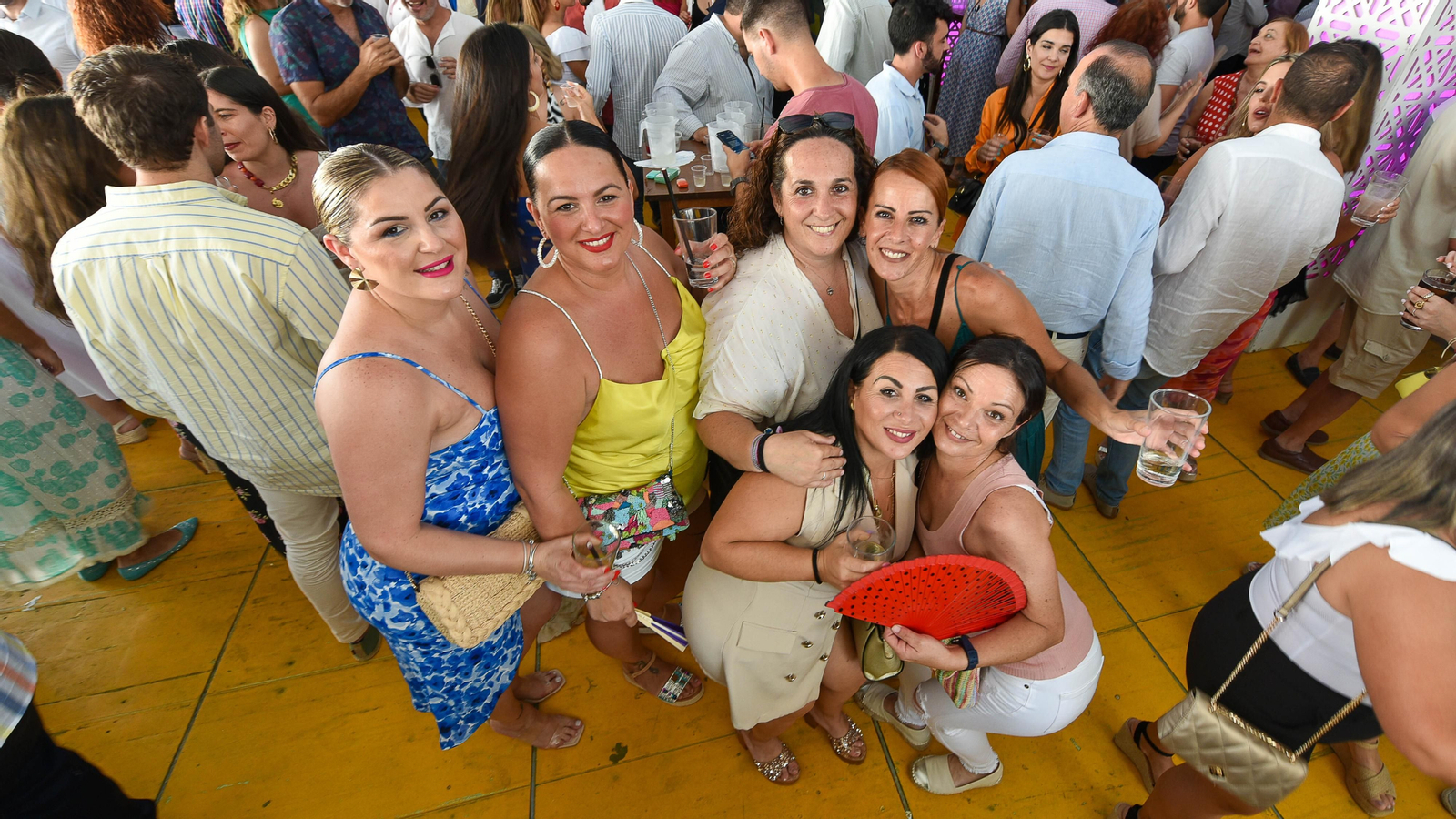 Búscate en las fotos del jueves en la Feria Real de Algeciras