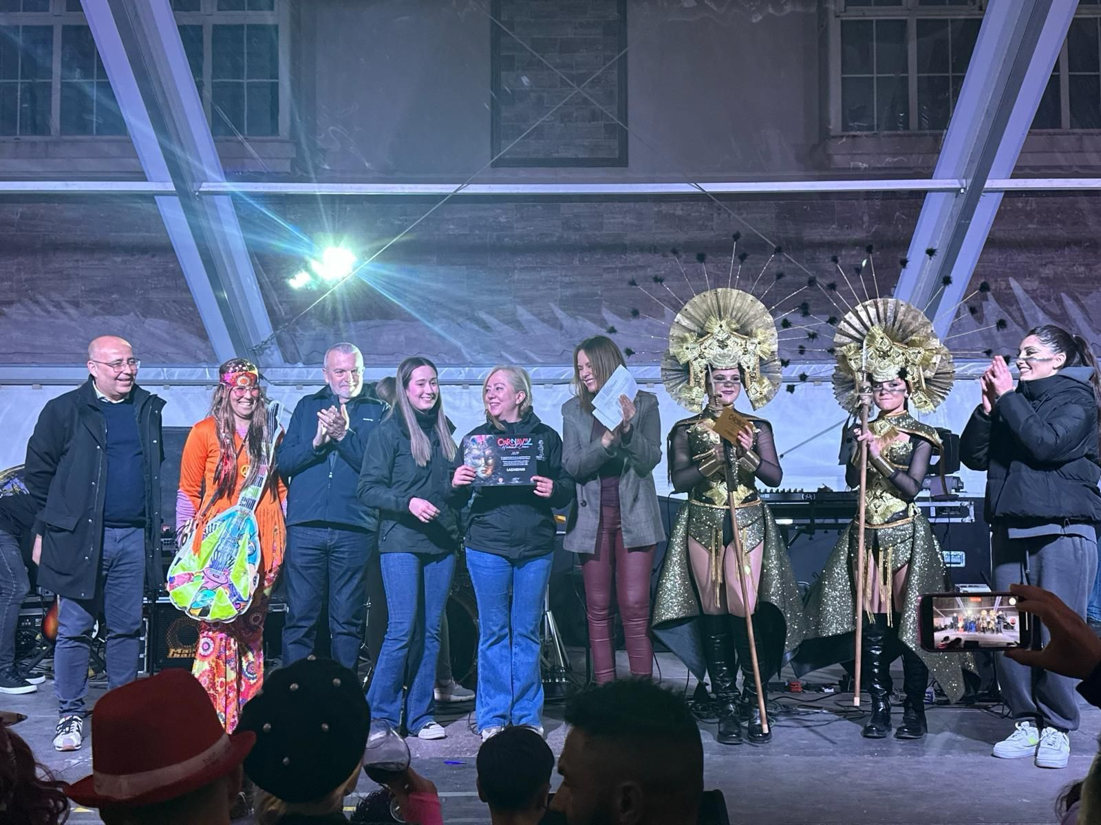 Primer premio del Carnaval de Huércal-Overa 2024 para 'Lazareno'.