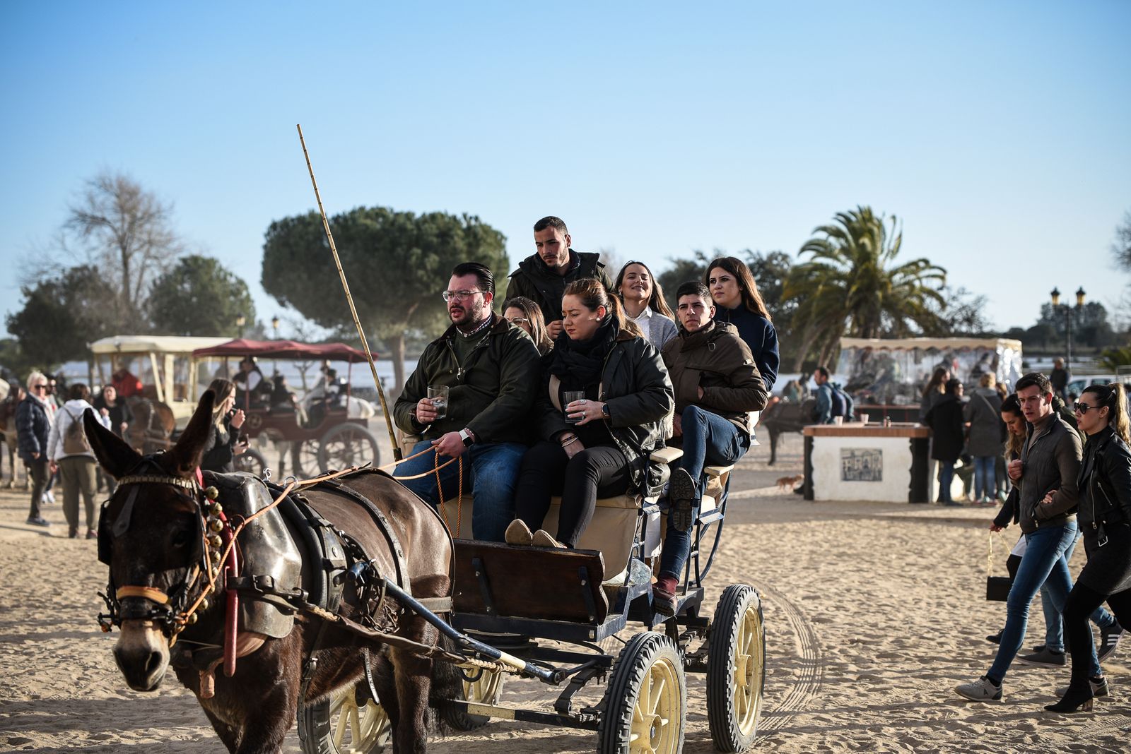 Imágenes del ambiente en la Aldea de El Rocío el domingo 26 de febrero