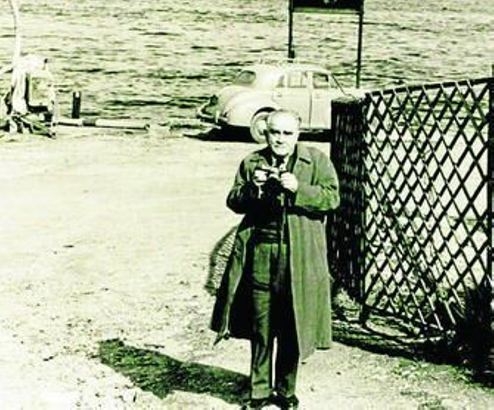 El escritor turco Ahmet Hamdi Tanpinar (Estambul, 1901 - 1962).