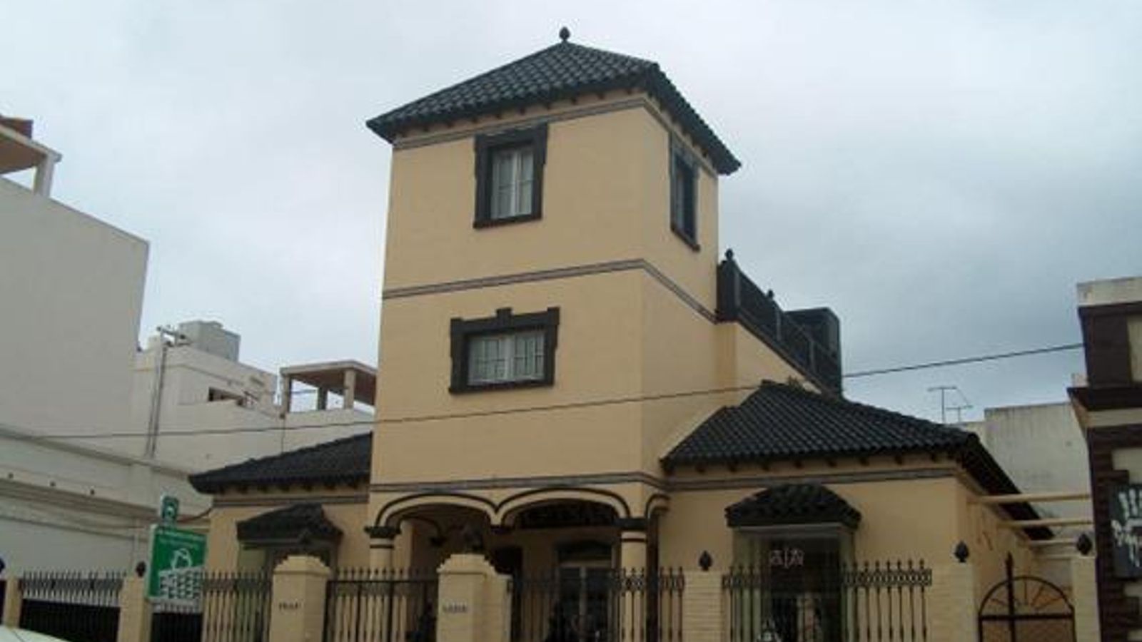 Casas de calle Batalla del Salado.