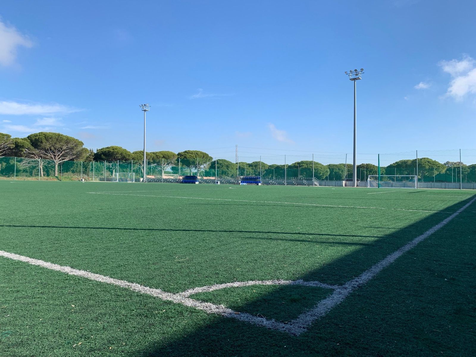Panorámica del campo número 3 de la ciudad deportiva cadista.