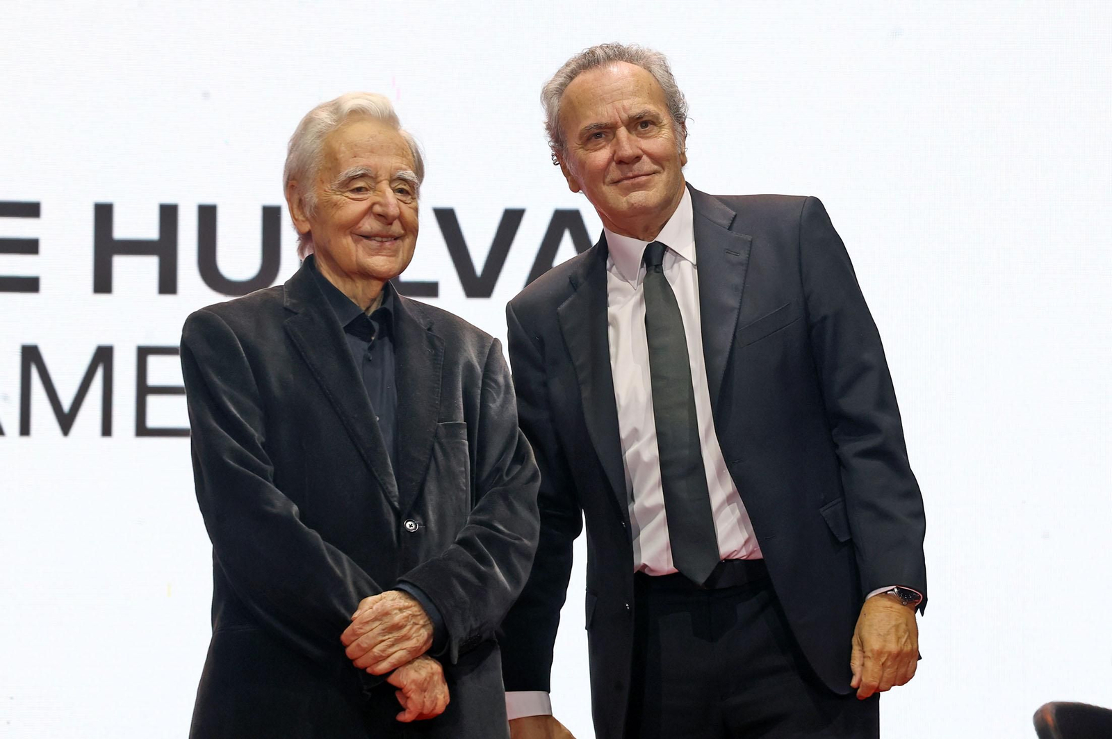 Imágenes de la gala de clausura de la 50 edición del Festival de Huelva Cine Iberoamericano con la entrega del Colón de Oro a la película 'Retrato de um certo oriente' y el Premio Ciudad de Huelva al actor José Coronado