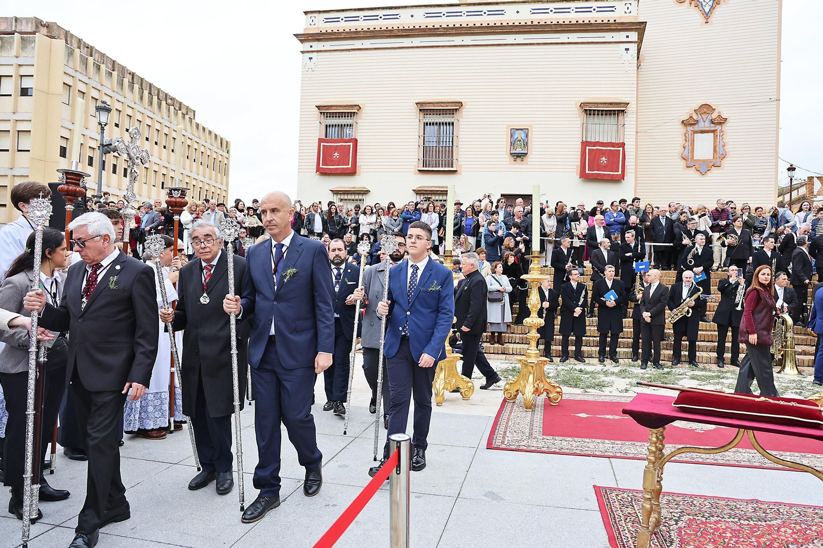 Proclamación de San Sebastián como alcalde perpetuo y la entrega de su vara