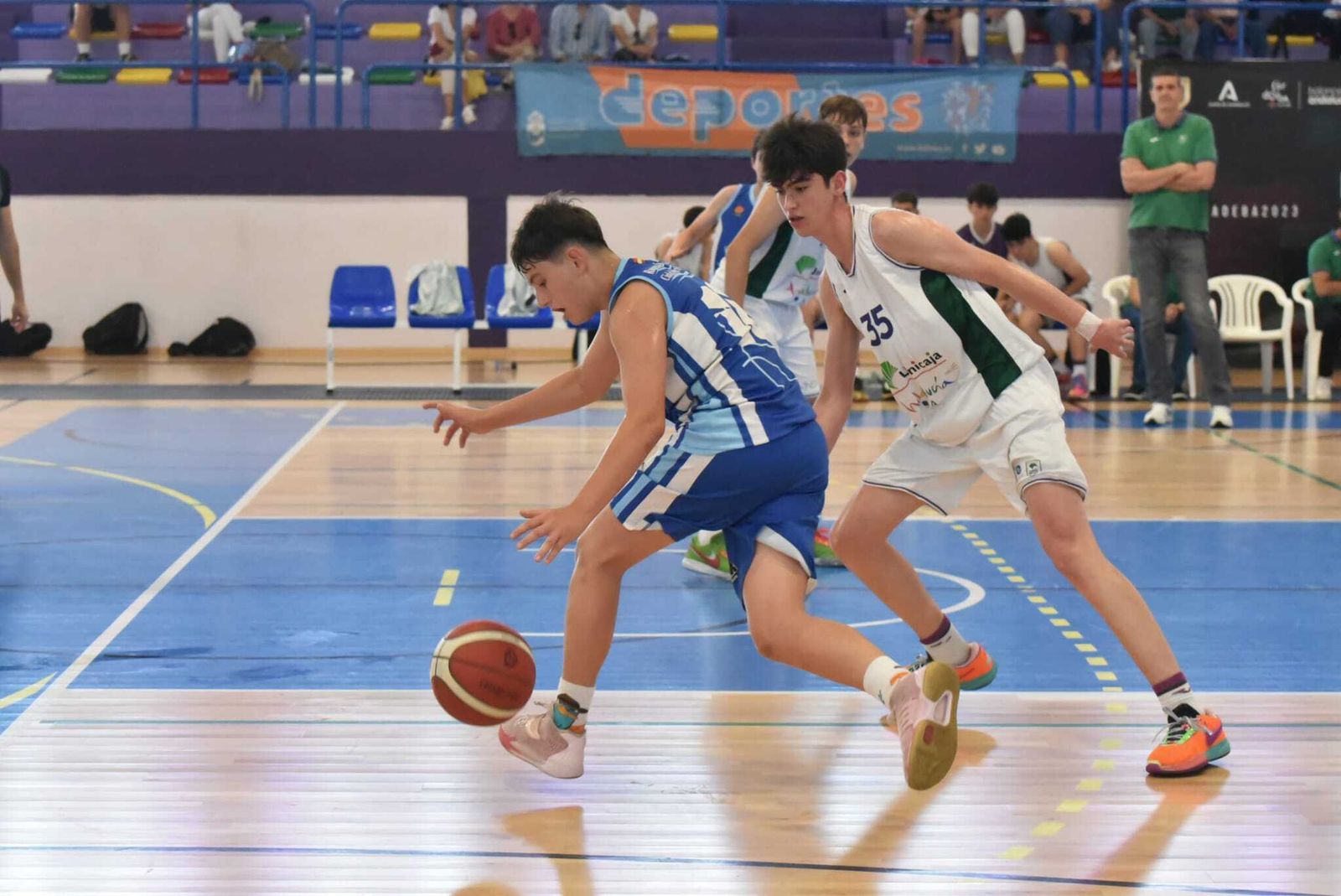 Las fotos de las semifinales del Cadeba infantil masculino de La Línea