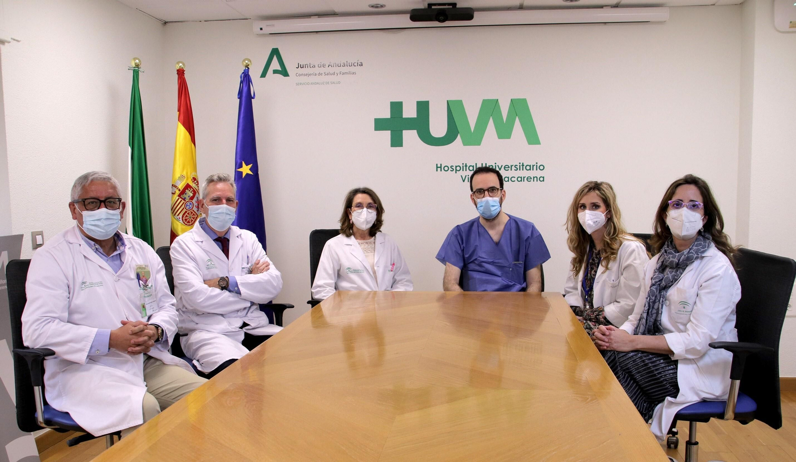 En la imagen,  responsables del equipo multidisciplinar de la nueva UPRA en el Hospital Virgen Macarena.