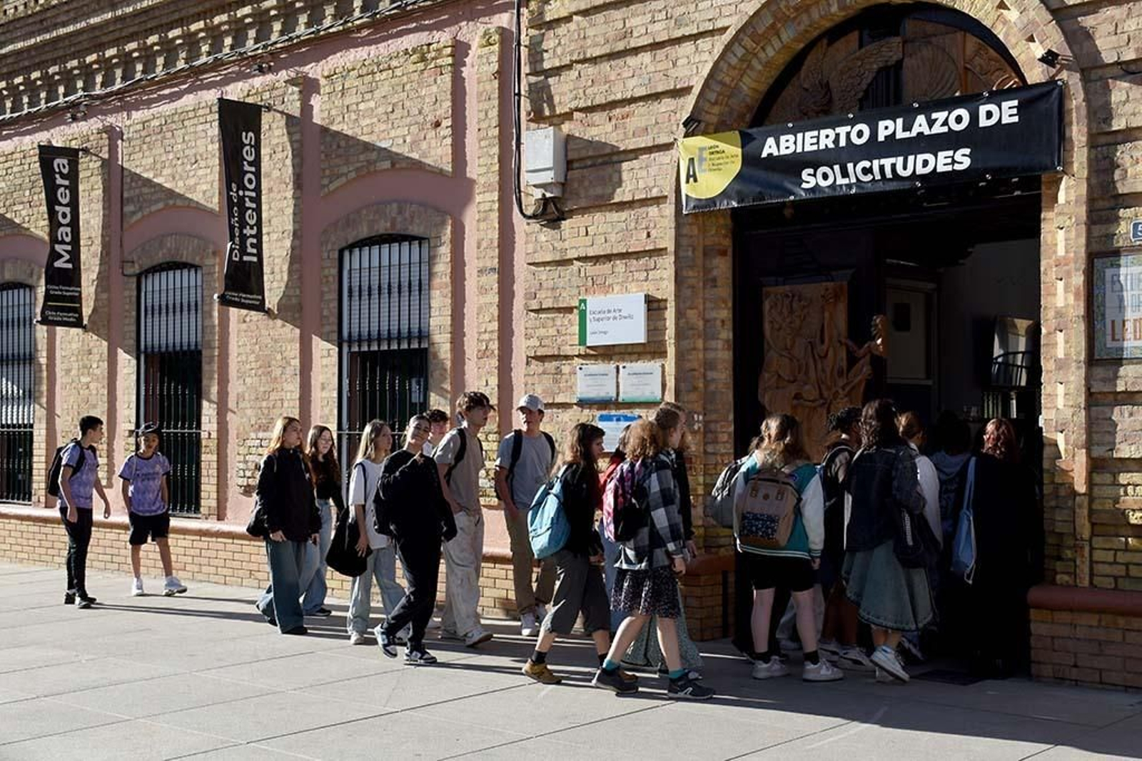 Imágenes del jueves 2 de mayo en Huelva