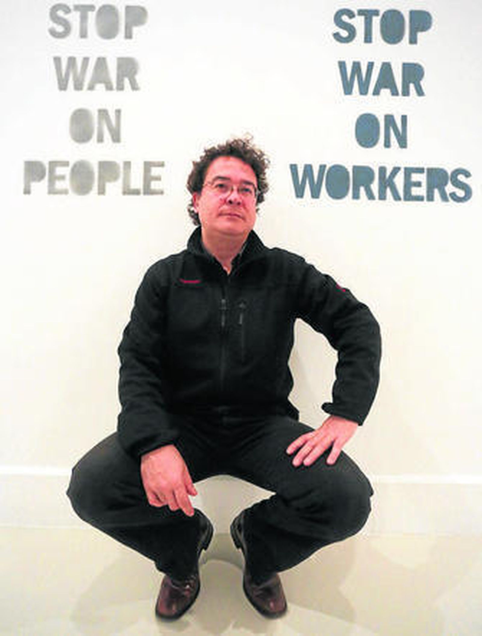 Palomino hace visible el problema de la 'guerra invisible'.