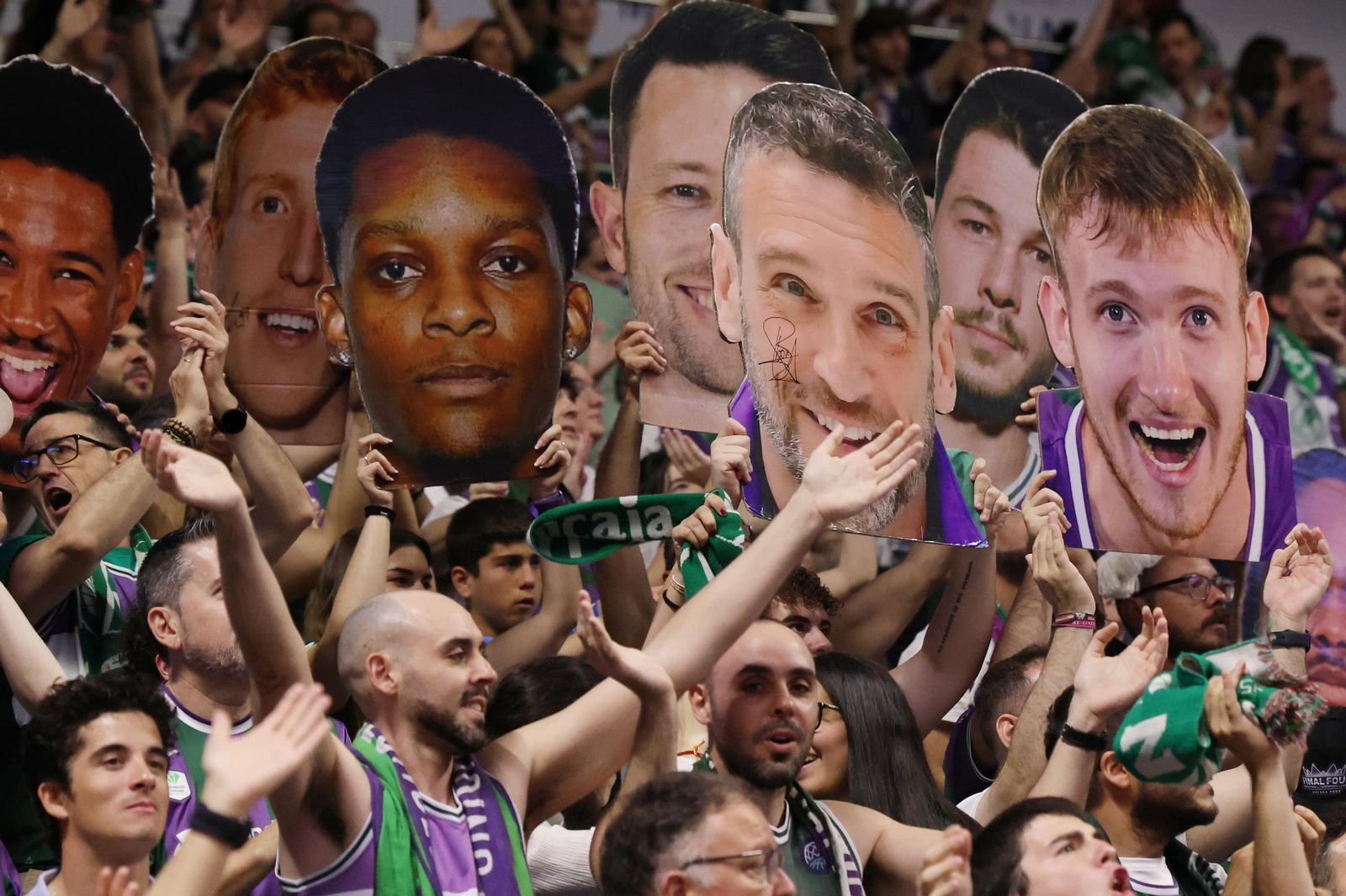 Búscate en el Carpena en el Unicaja-Barcelona del play off de la Liga Endesa