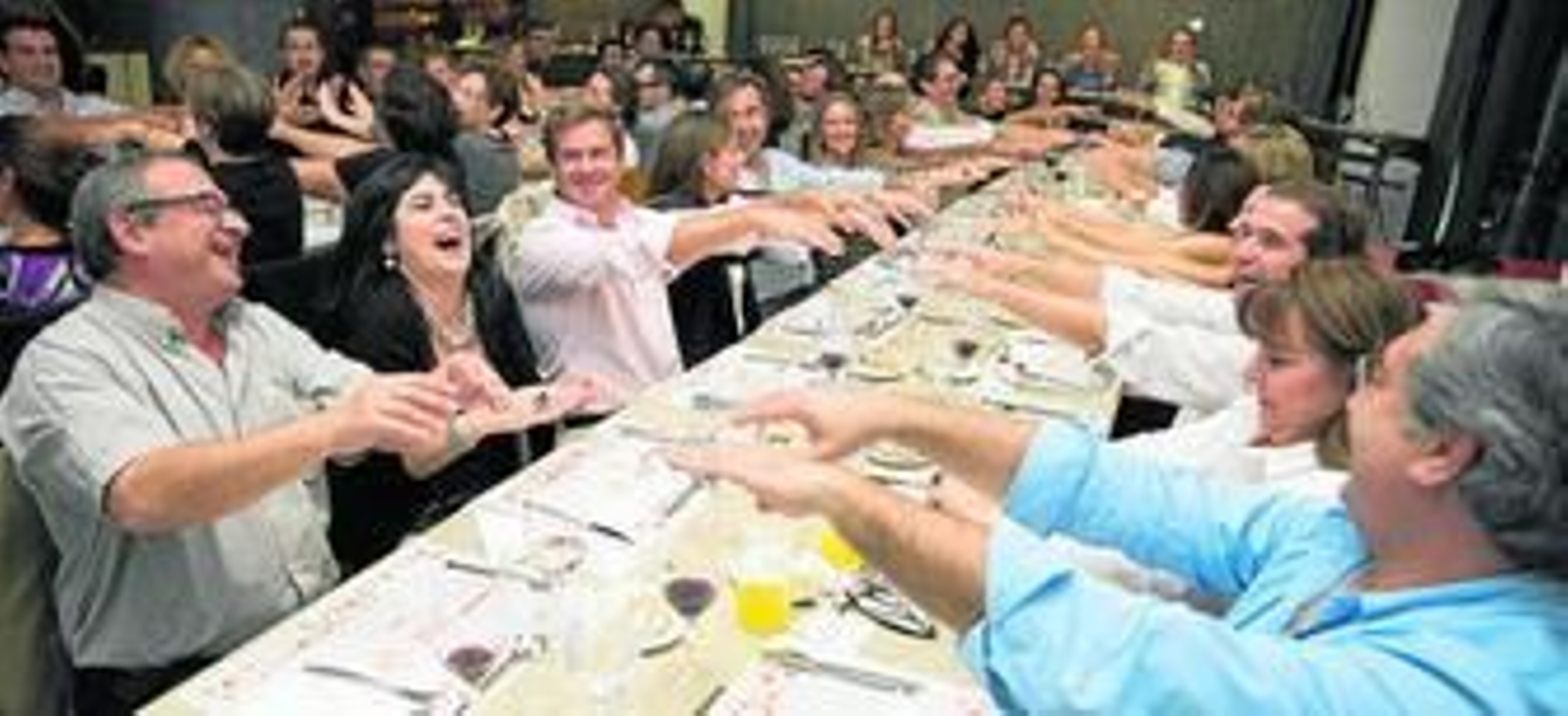 Los participantes de una de las ediciones de Catas con Arte. Los participantes de una de las ediciones de Catas con Arte.