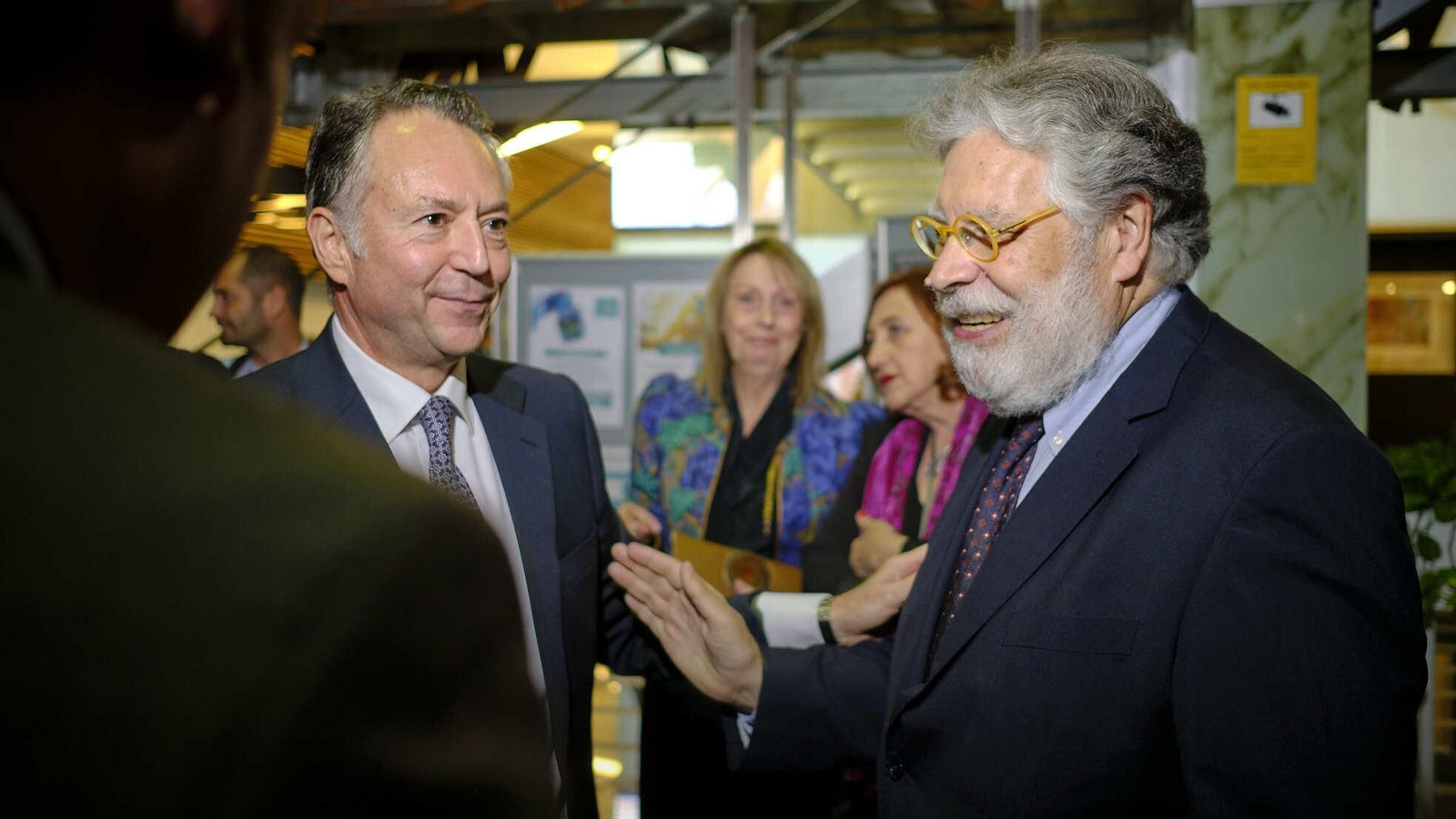 Entrega del premio Federico Joly a Augusto Delkáder
