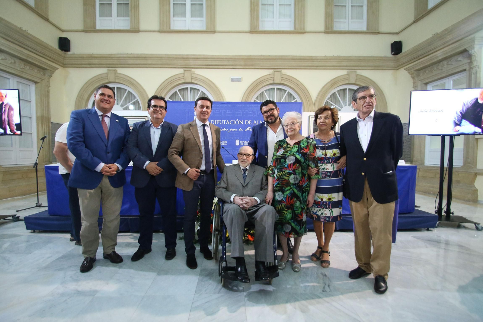 Fotogalería homenaje al pintor Julio Visconti