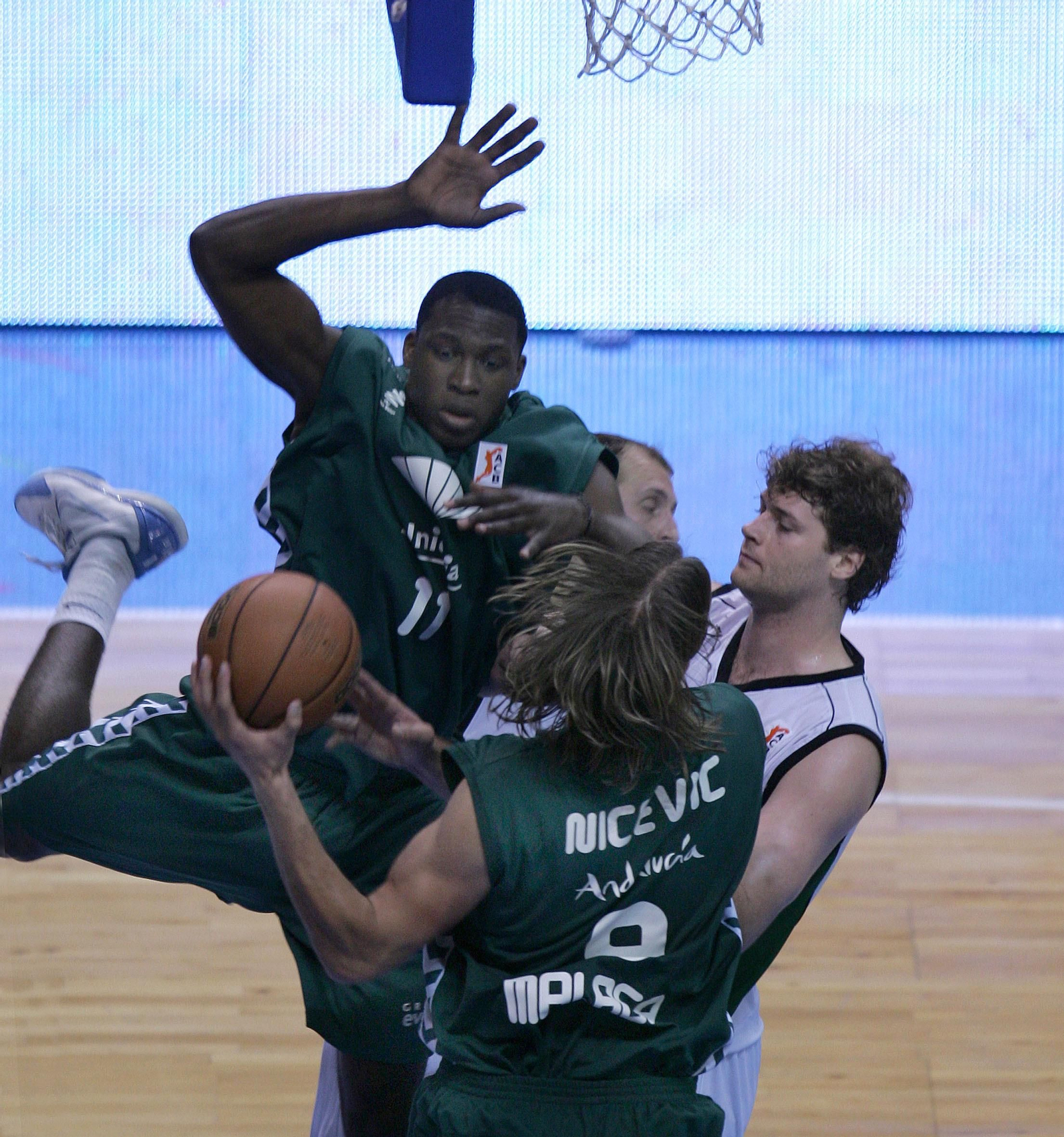 La carrera de Flo Pietrus en el Unicaja, en fotos