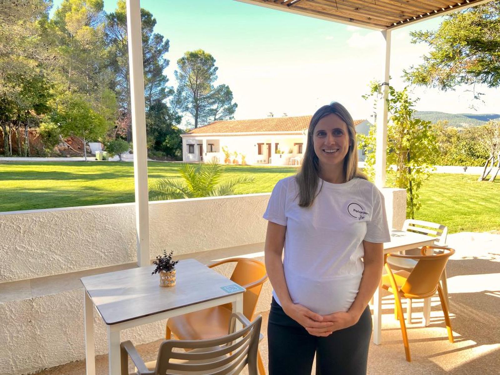 Paula Ramírez, empresaria turística. Apartamentos Peñardera. Sierra de Segura