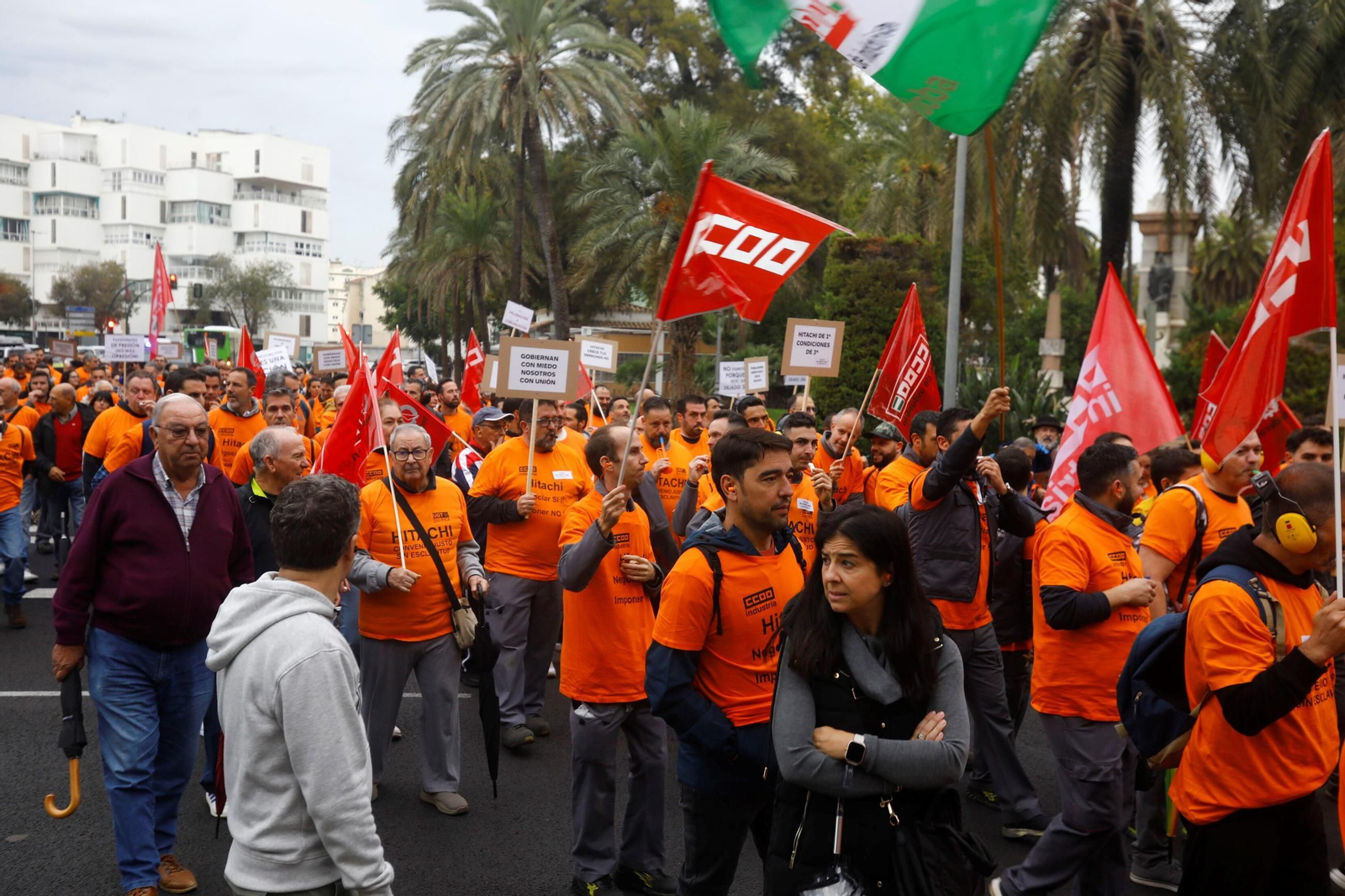 La manifestación de los trabajadores de Hitachi Energy en Córdoba, en imágenes