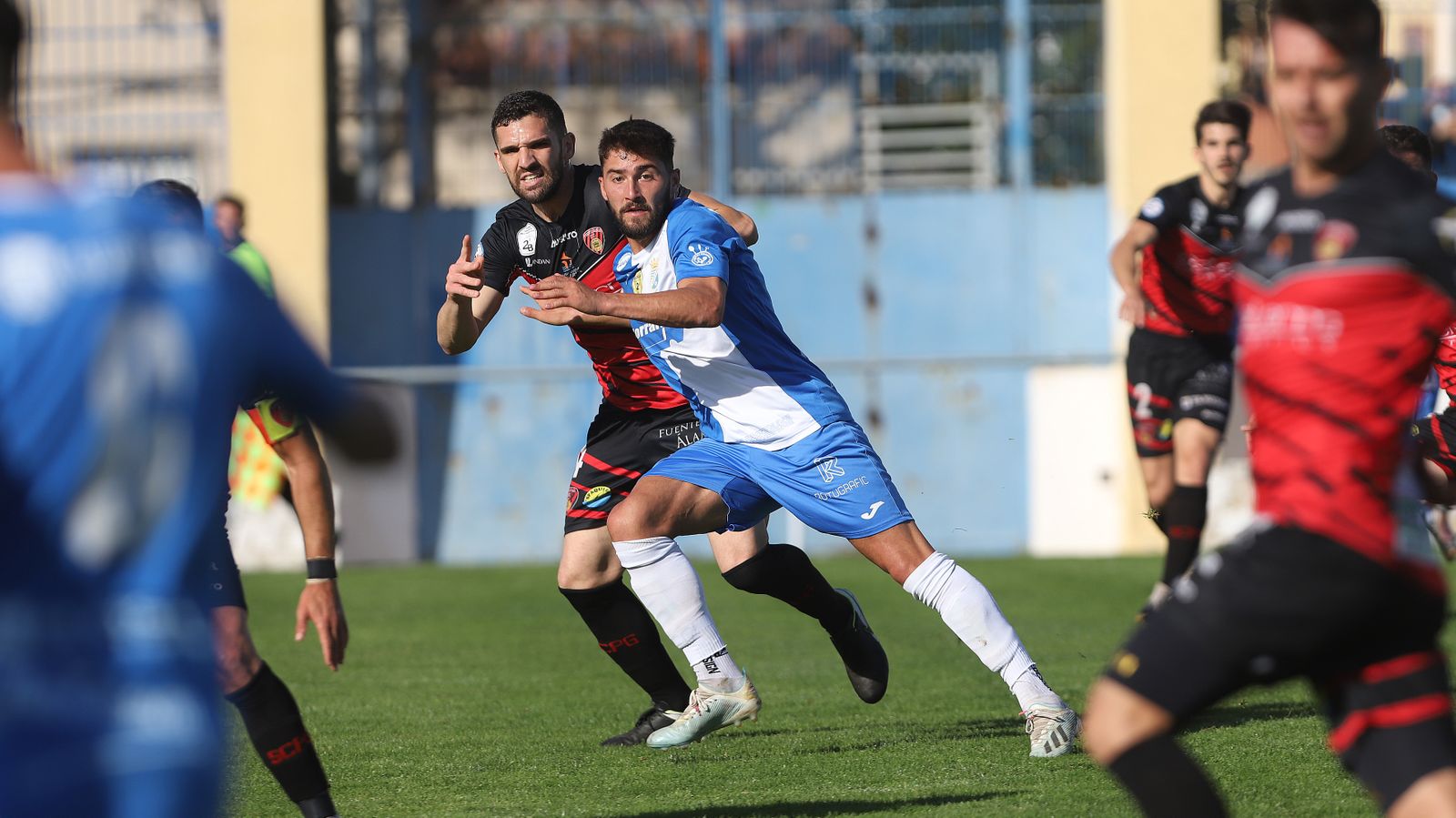Imágenes del Xerez CD contra el Puente Genil en la Juventud