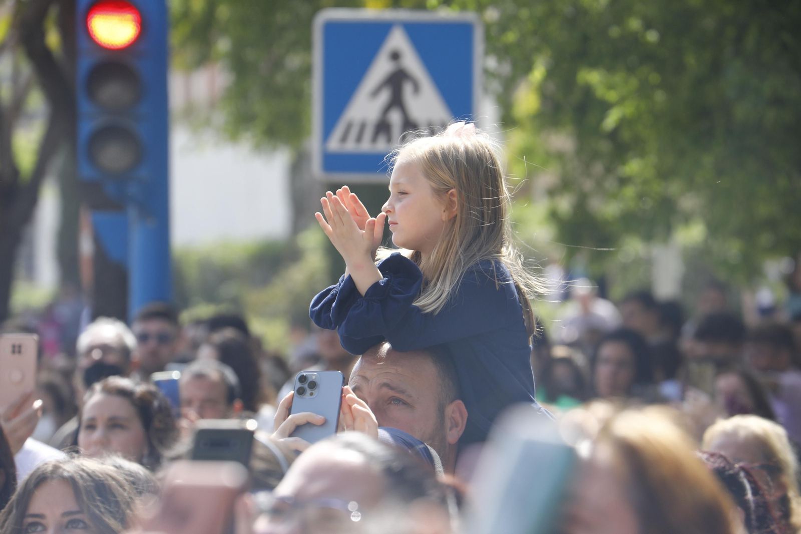 Lunes Santo en Córdoba: La procesión de la Merced, en imágenes