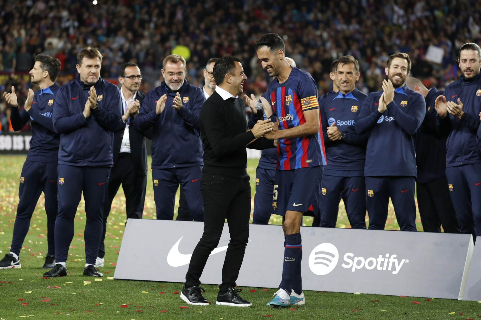 Las fotos de la fiesta del campeón Barcelona con derrota ante la Real