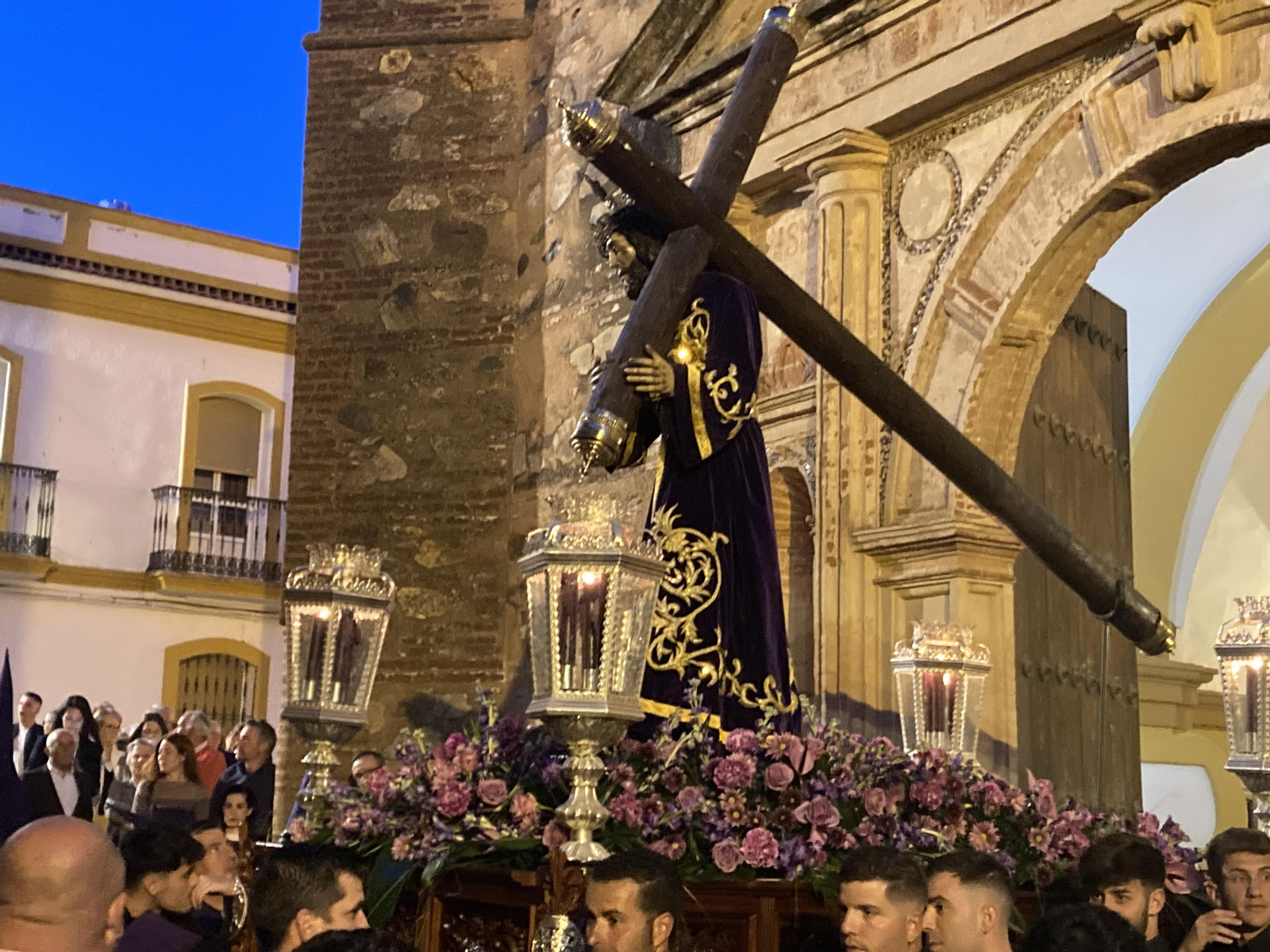 Las imágenes del Jueves Santo en la provincia de Huelva