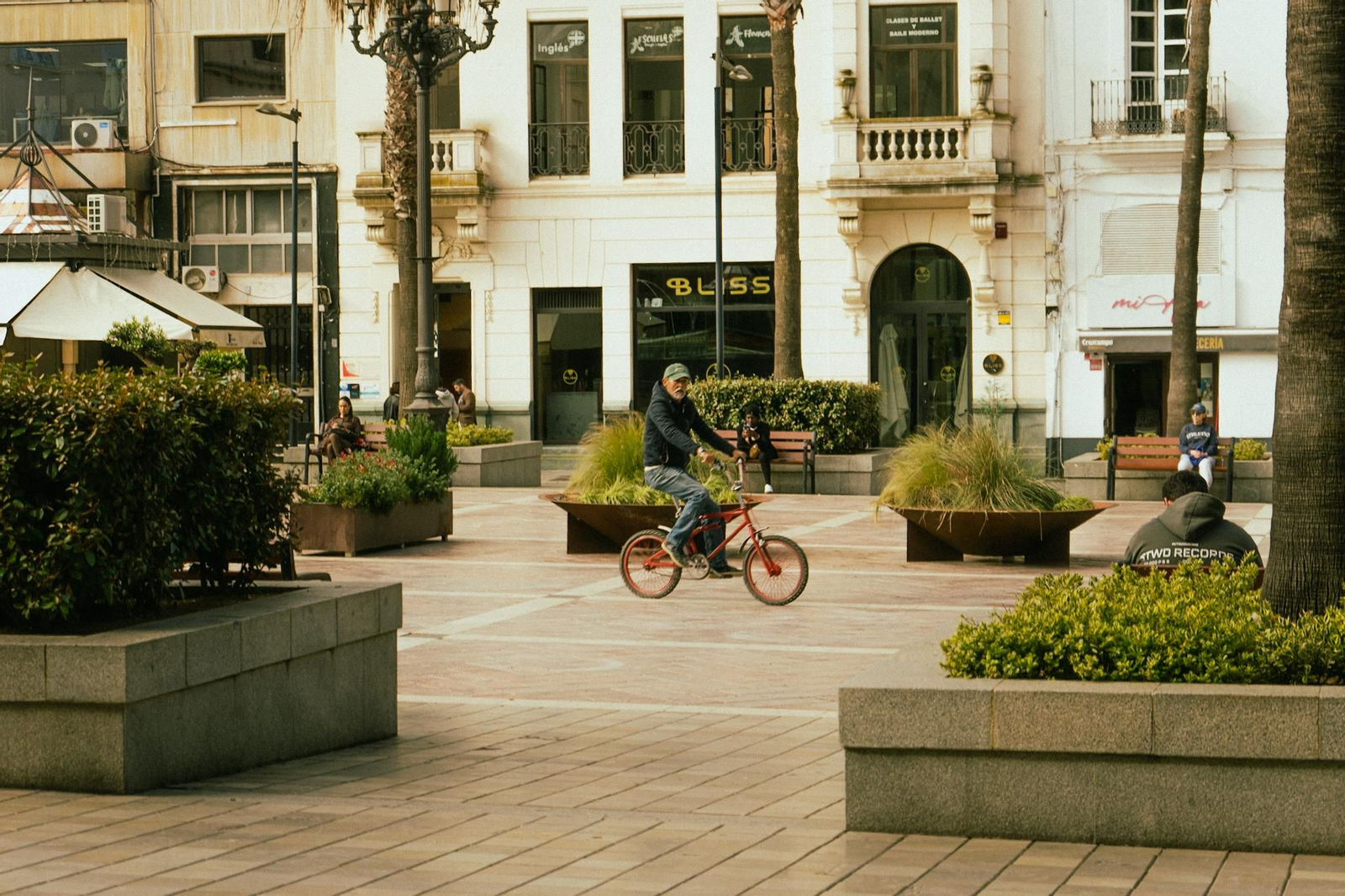 Las mejores imágenes del lunes 21 de abril en Huelva