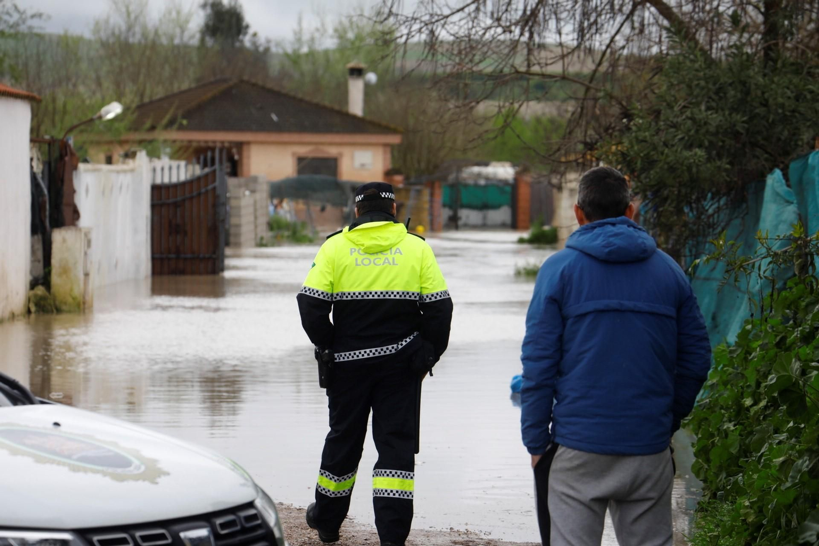 Las imágenes de las parcelaciones inundadas por la crecida del río Guadalquivir