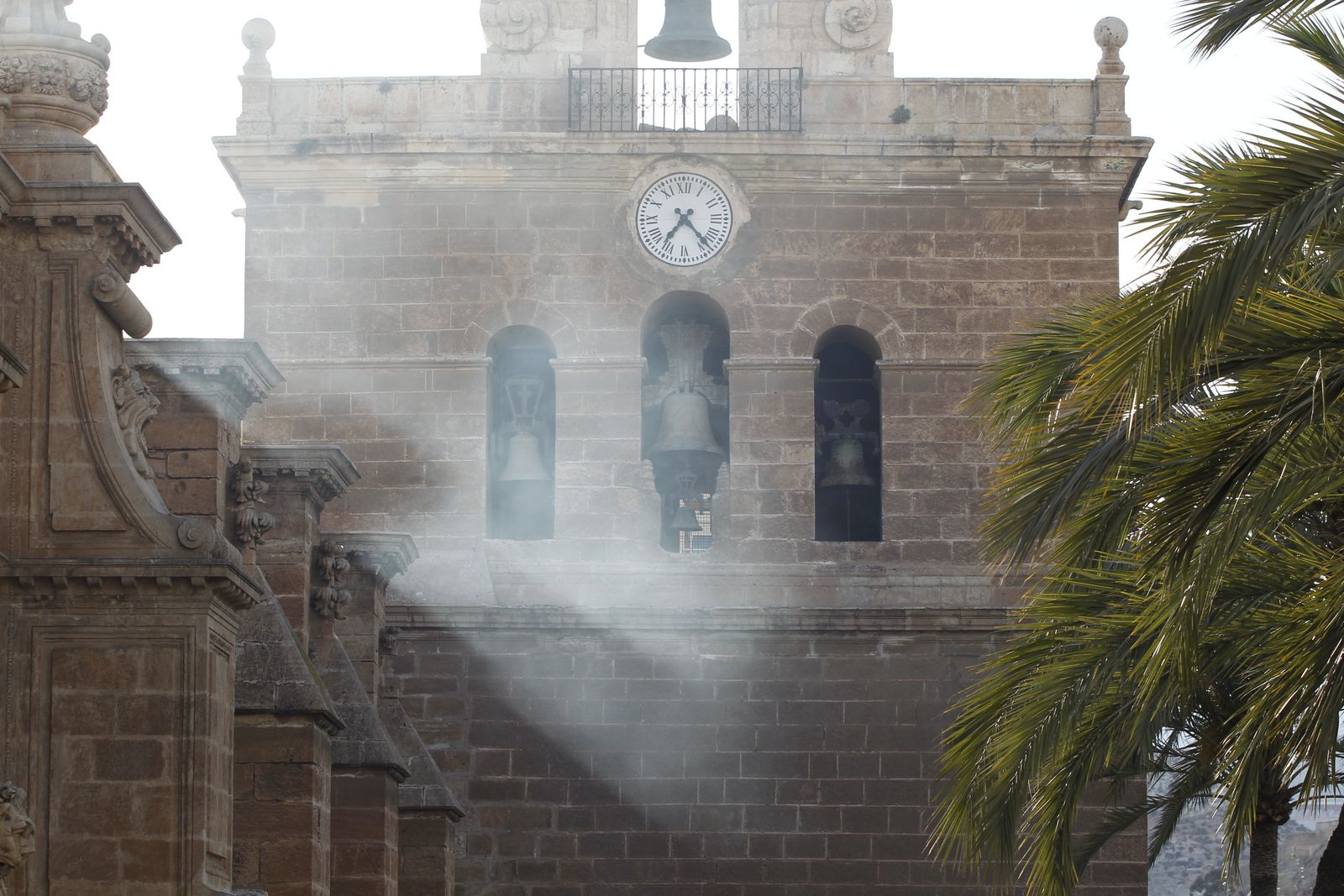 Imágenes de la Procesión del Entierro, Viernes Santo. Semana Santa Almería 2019