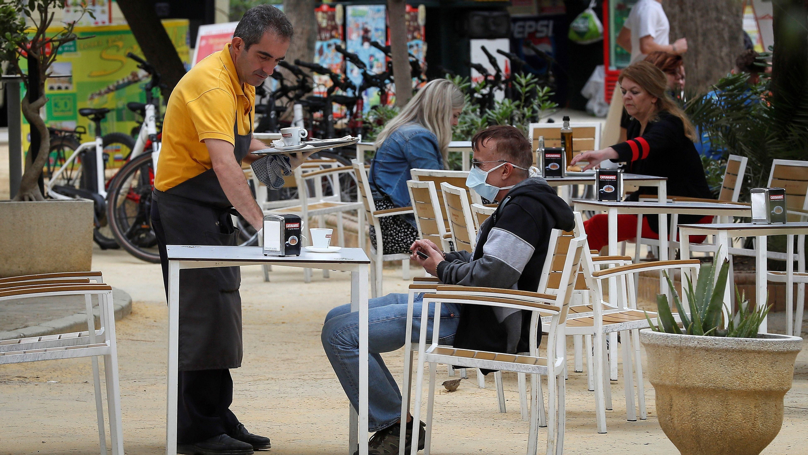 Cuándo podremos tomar algo en un bar