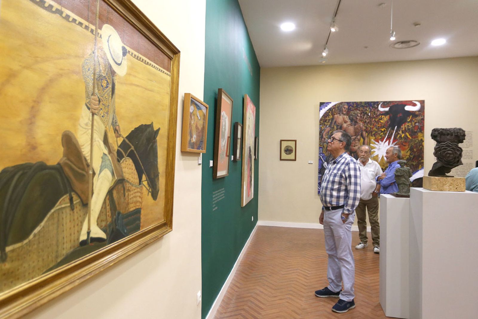 Detalle de algunas de las obras que se exhiben en la exposición.