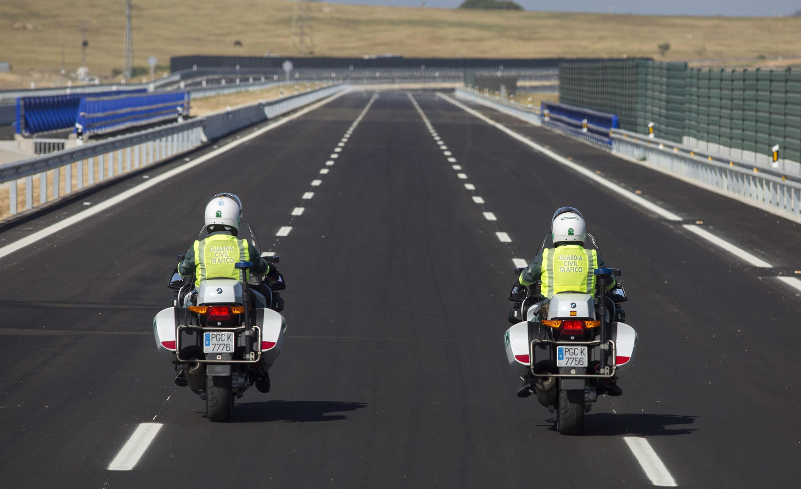 Las imágenes de la inauguración de dos tramos de la SE-40